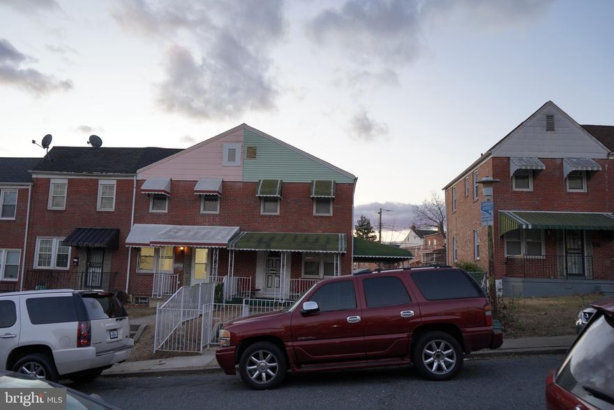 This immaculate, fully renovated property offers an exceptional blend of modern luxury and commuter convenience, making it an ideal home for first-time buyers, professionals, or investors seeking a move-in-ready asset. Strategically situated near local shops, diverse restaurants, and major commuter routes, the home provides easy access to city life while offering a quick escape from urban crowds. Washington D.C. is approximately an hour's drive away, and the property is positioned right next to the desirable Uplands master-planned community (Phases I and II).
The home boasts a comprehensive refresh with brand-new amenities throughout. Upon entry, you are greeted by a spacious living room featuring refinished hardwood floors and abundant recess lighting, which flows seamlessly into the dining room and an open-concept kitchen. The kitchen is a chef's delight, equipped with new cabinets, sleek quartz countertops, stainless steel appliances, and elegant floor tiles. A back door leads from the kitchen to a charming back porch and a private, fenced-in yard, perfect for outdoor enjoyment.
Upstairs, the second floor houses three spacious bedrooms with brand new vinyl flooring and a common-area full bathroom off the hallway. The walkout basement is fully finished and offers additional living space with a family room area, brand new vinyl flooring, and a convenient new washer and dryer set. Recent mechanical and structural upgrades provide peace of mind, including a brand-new HVAC system, water heater, and a new roof complete with a roof certificate. The entire home features fresh paint and renovated bathrooms. This is a turnkey opportunity; simply bring your luggage and settle into your new home, or immediately add it to your rental portfolio as a furnished or long-term investment property.