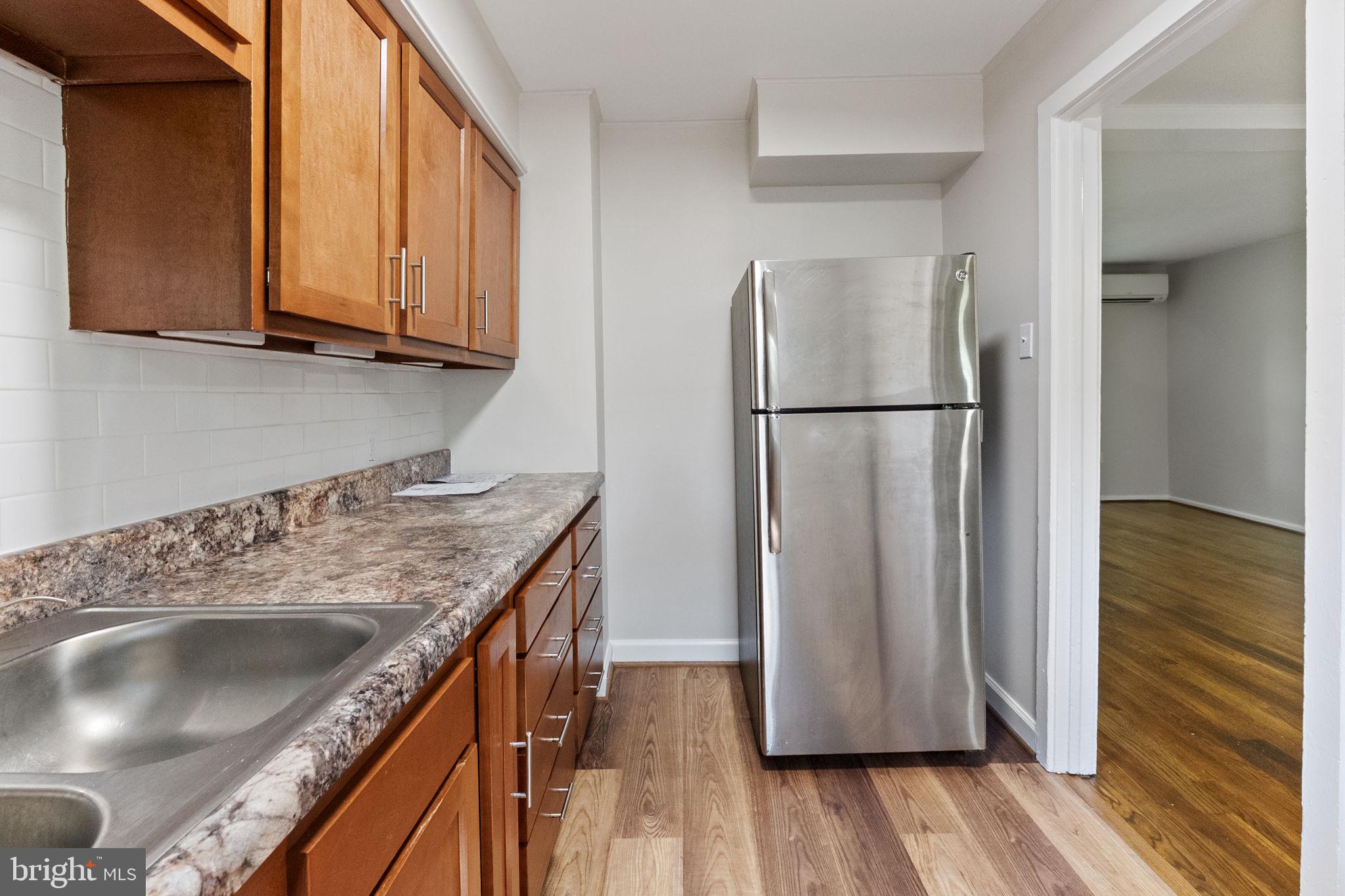 20 HILLSIDE ROAD L