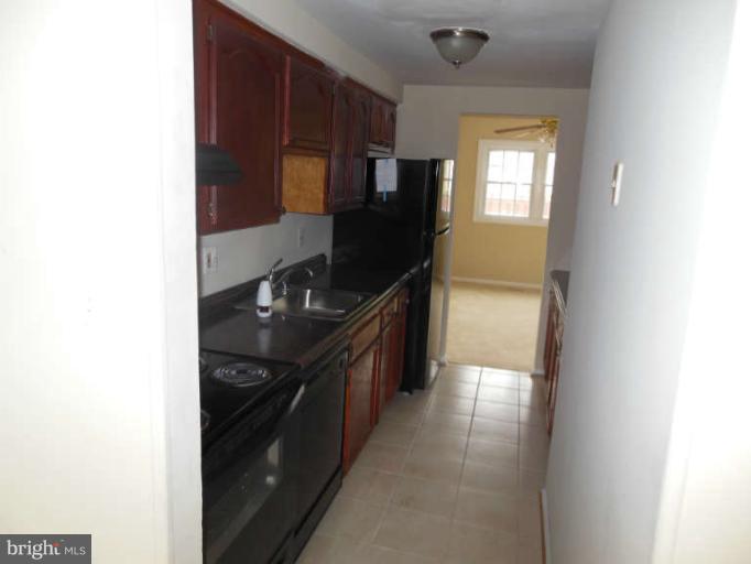 POINT OF WOODS - Residential Lease