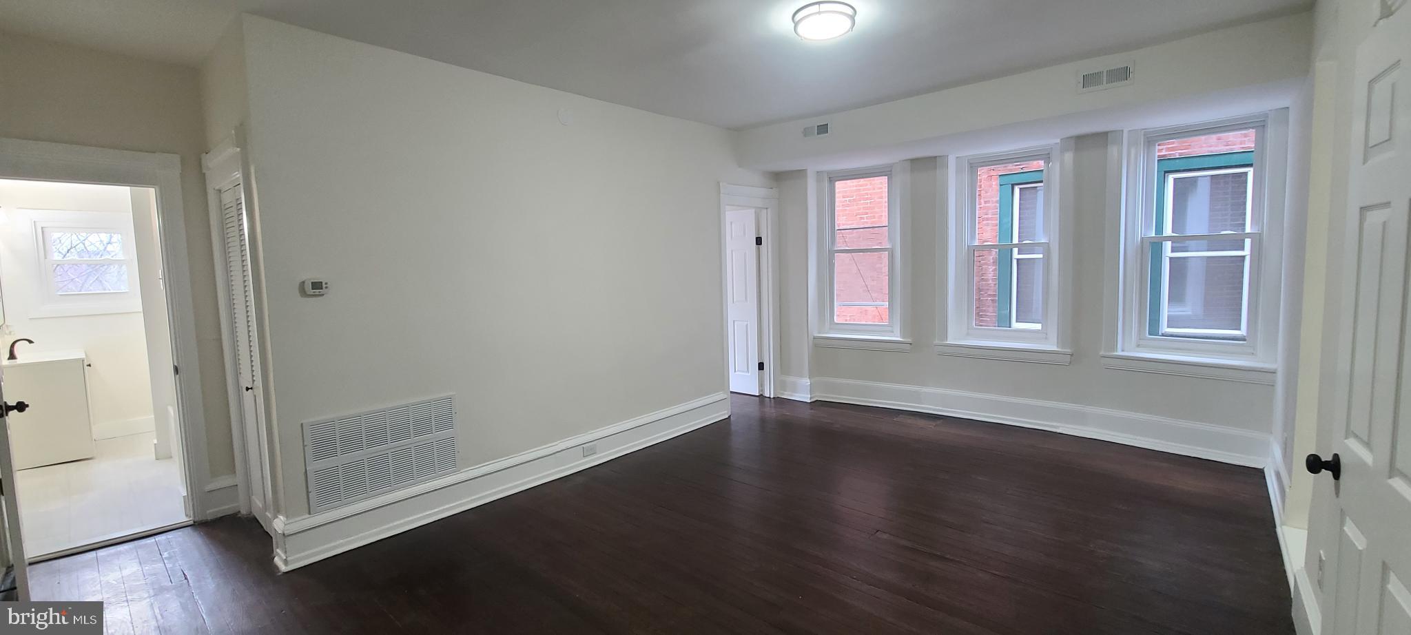 CEDAR PARK - Residential Income