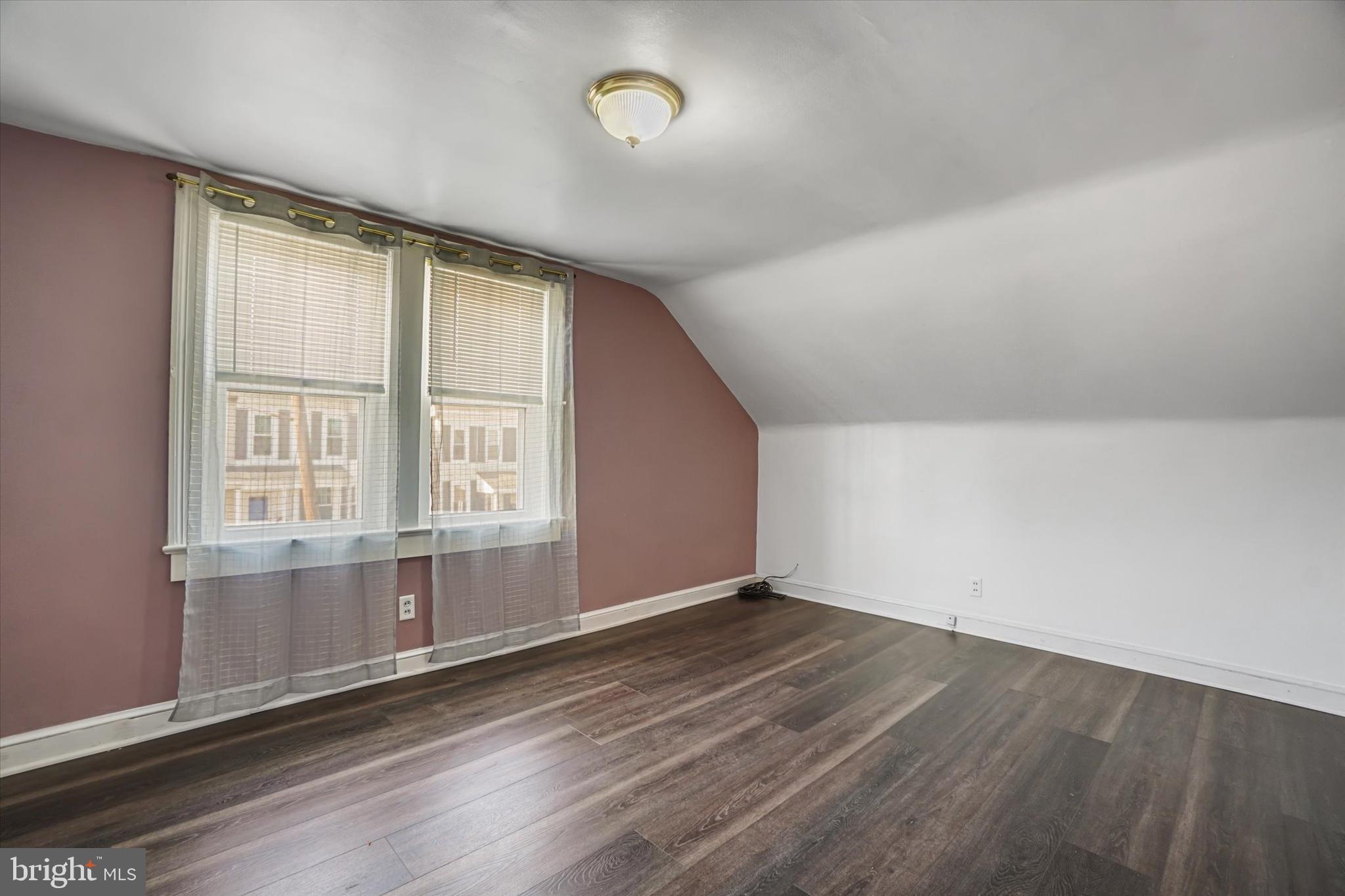 WINDSOR PARK - Residential