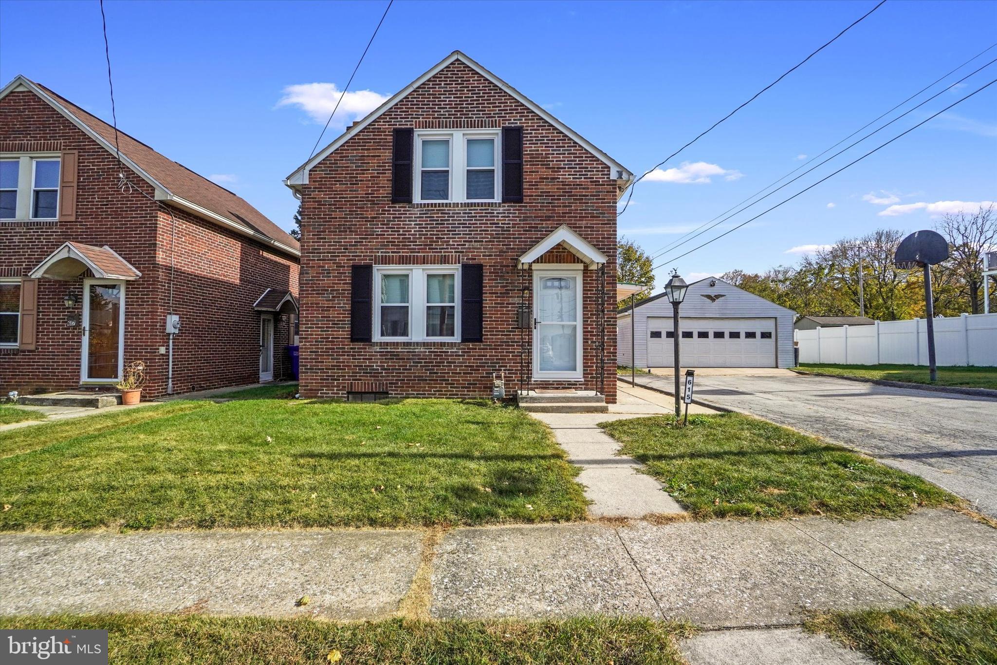 WINDSOR PARK - Residential