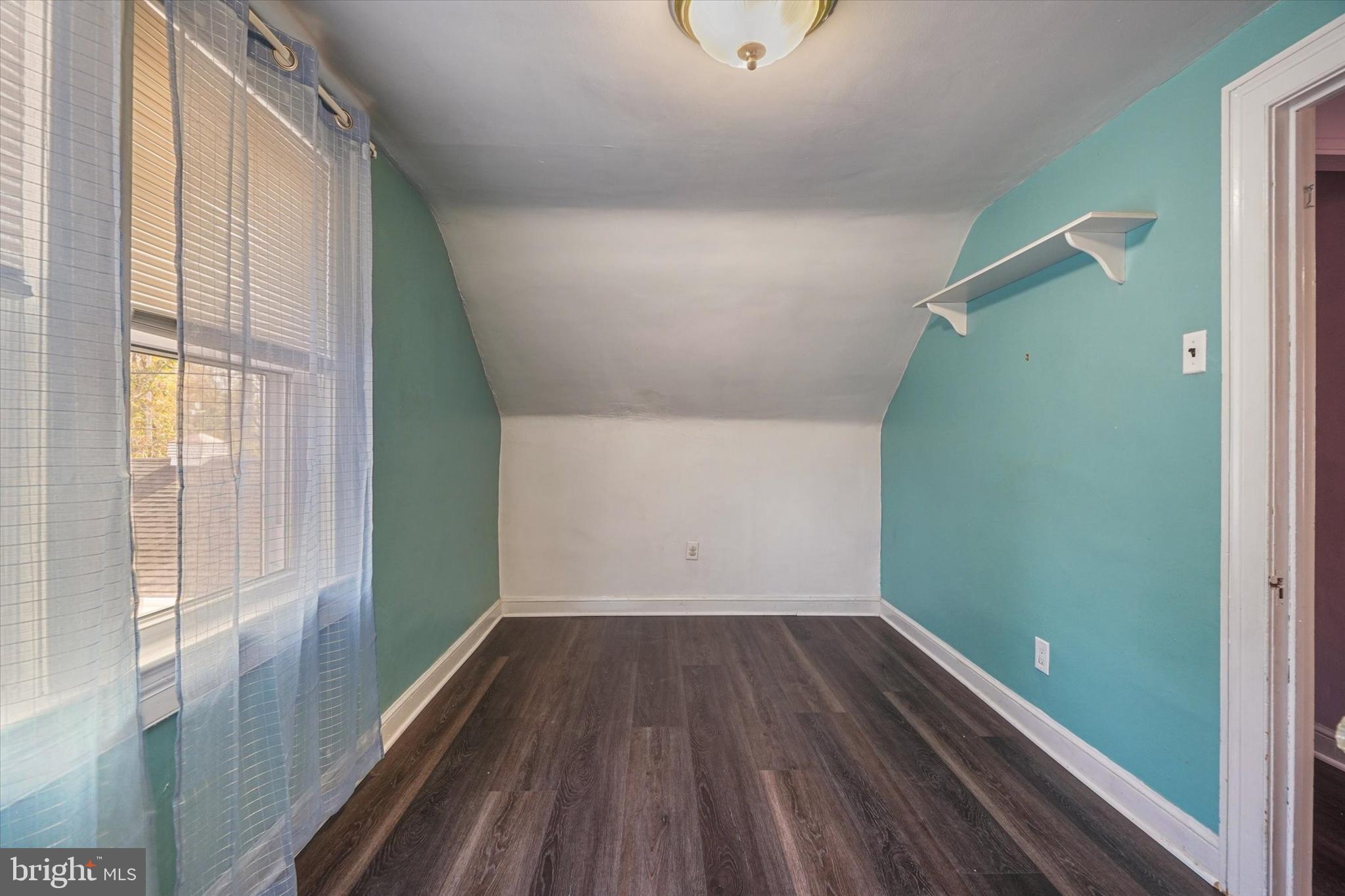 WINDSOR PARK - Residential