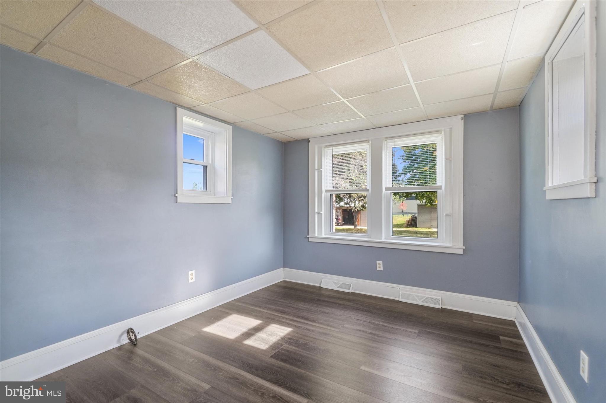 WINDSOR PARK - Residential