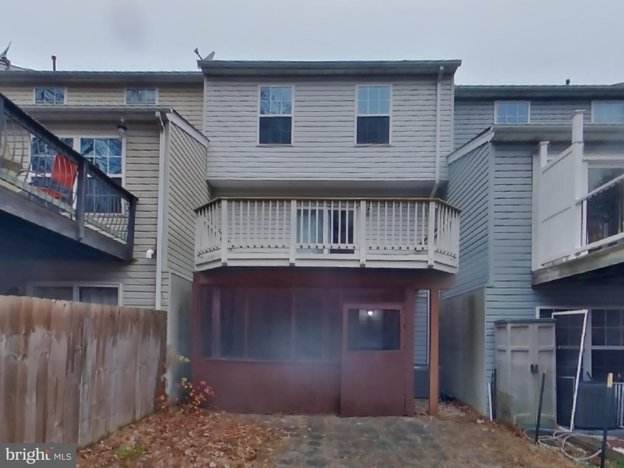 WOODLAND MANOR - Residential Lease