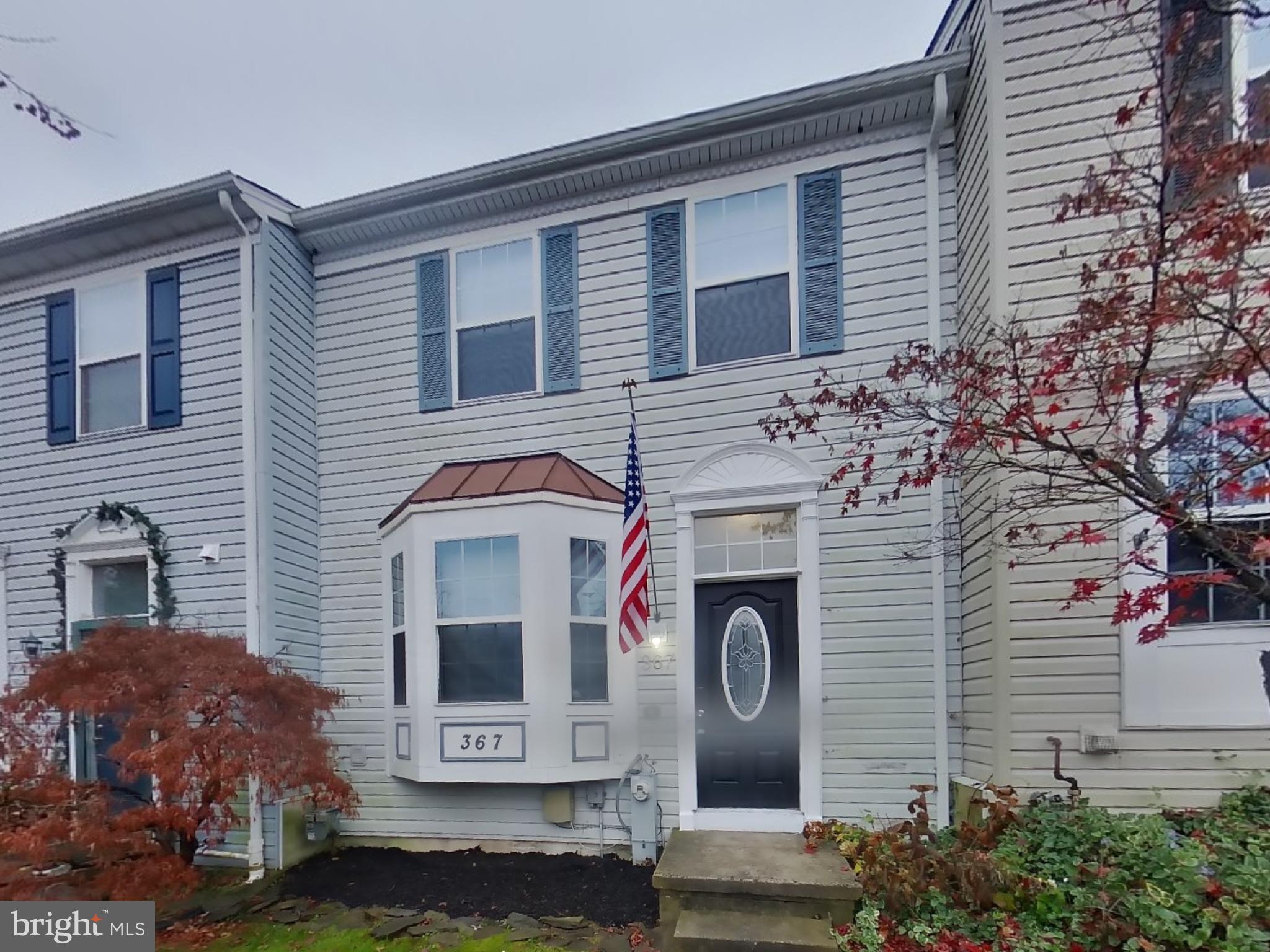 WOODLAND MANOR - Residential Lease