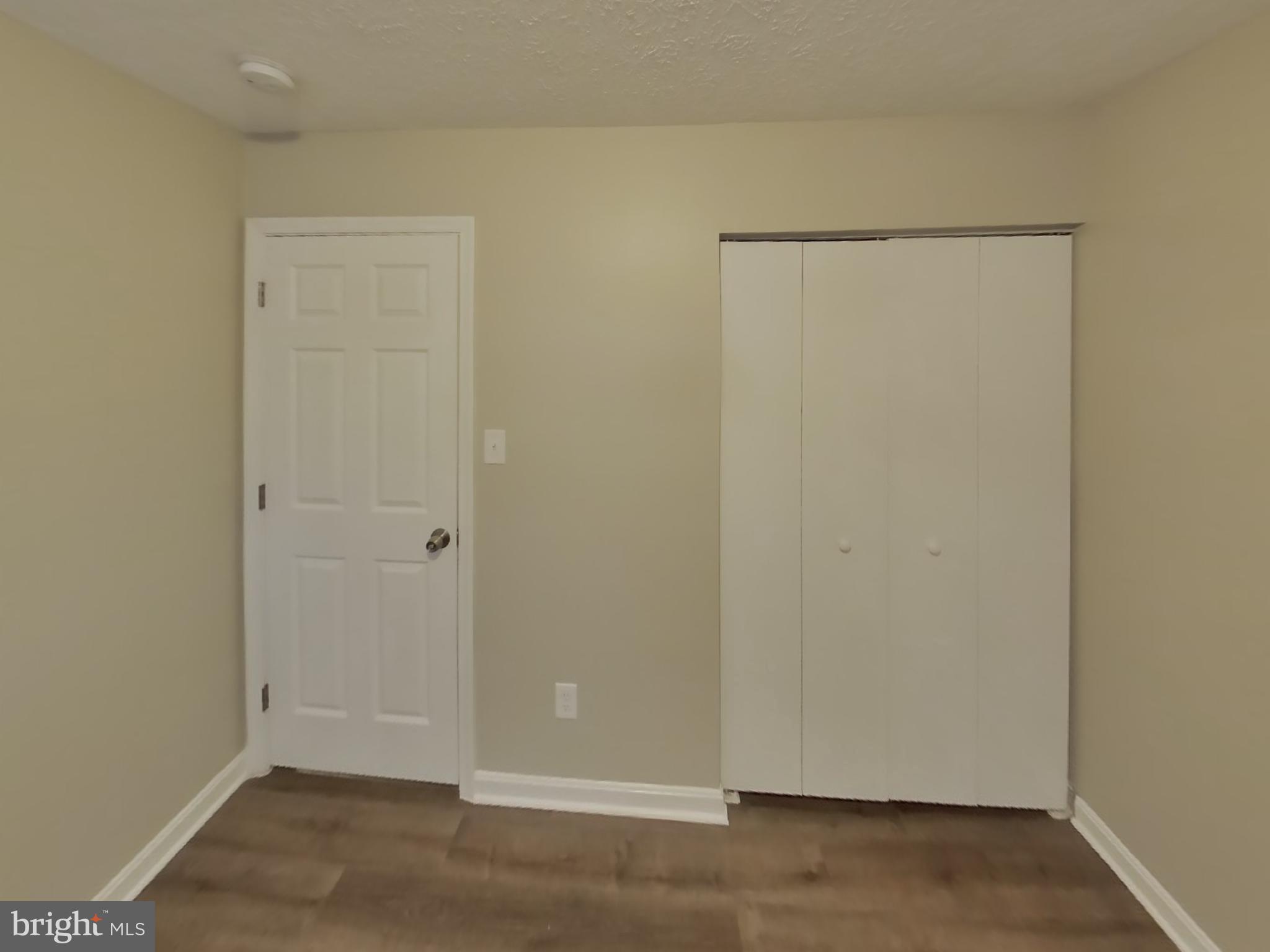 WOODLAND MANOR - Residential Lease