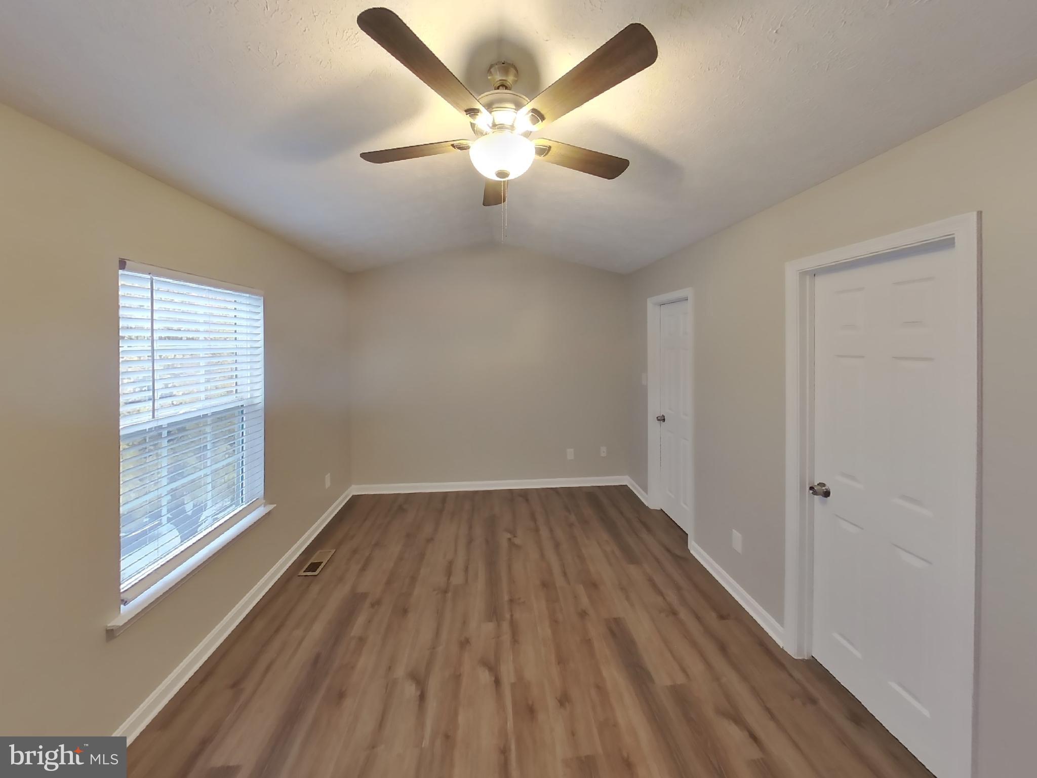 WOODLAND MANOR - Residential Lease