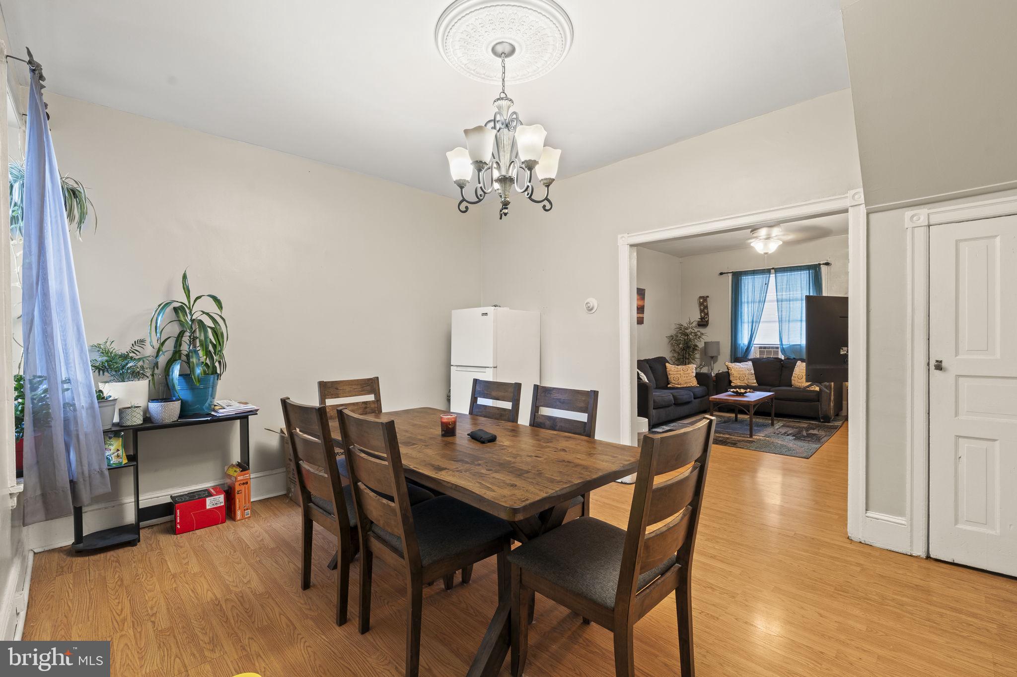 FRANKFORD - Residential