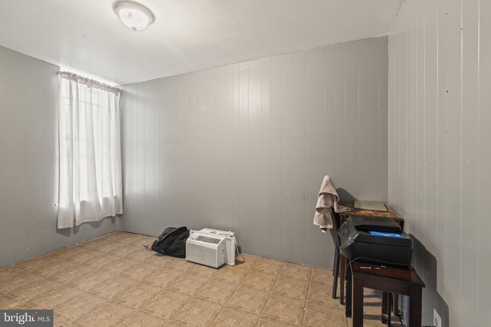 FRANKFORD - Residential