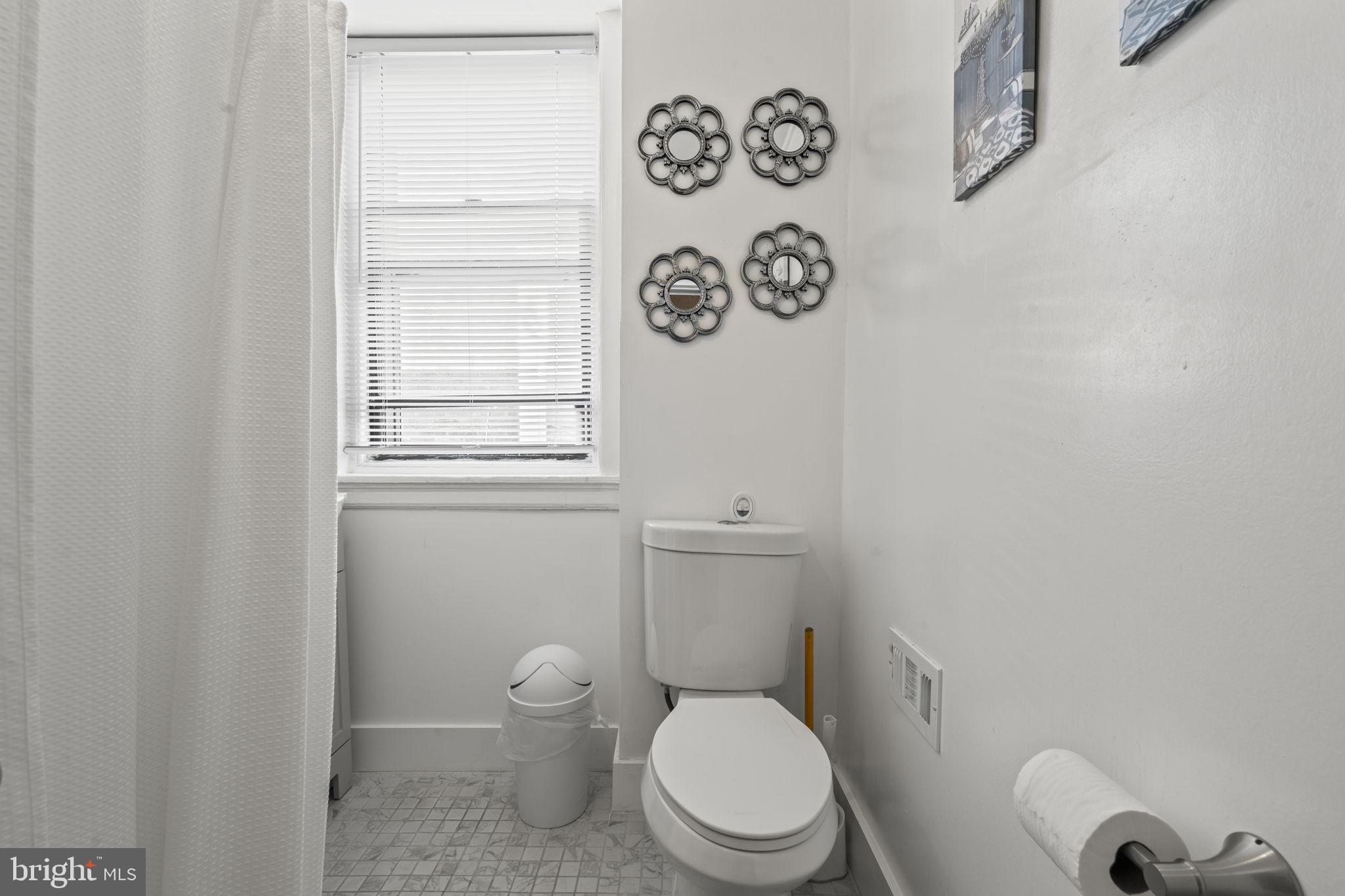 FRANKFORD - Residential