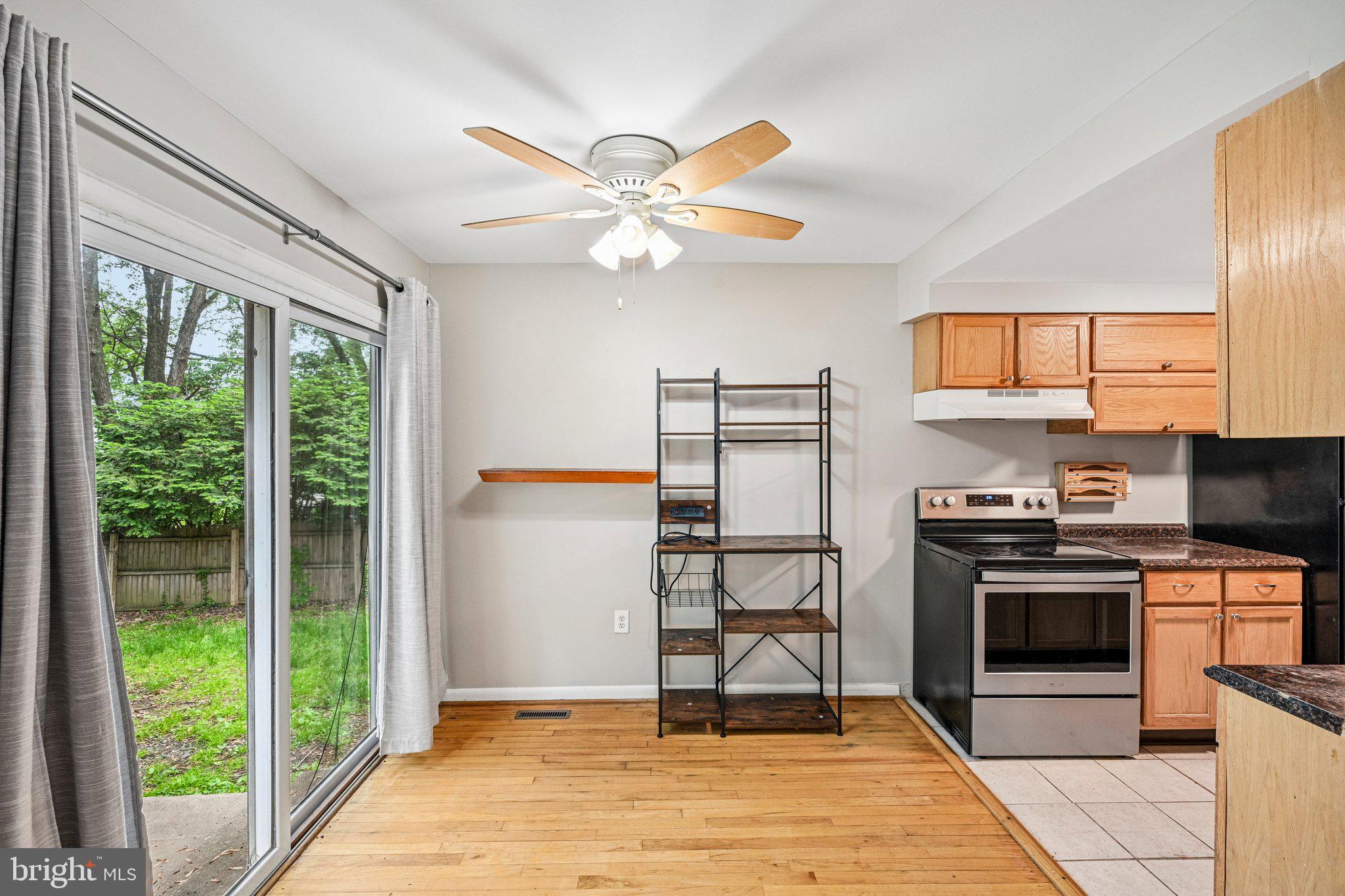 WHISPERING PINES - Residential