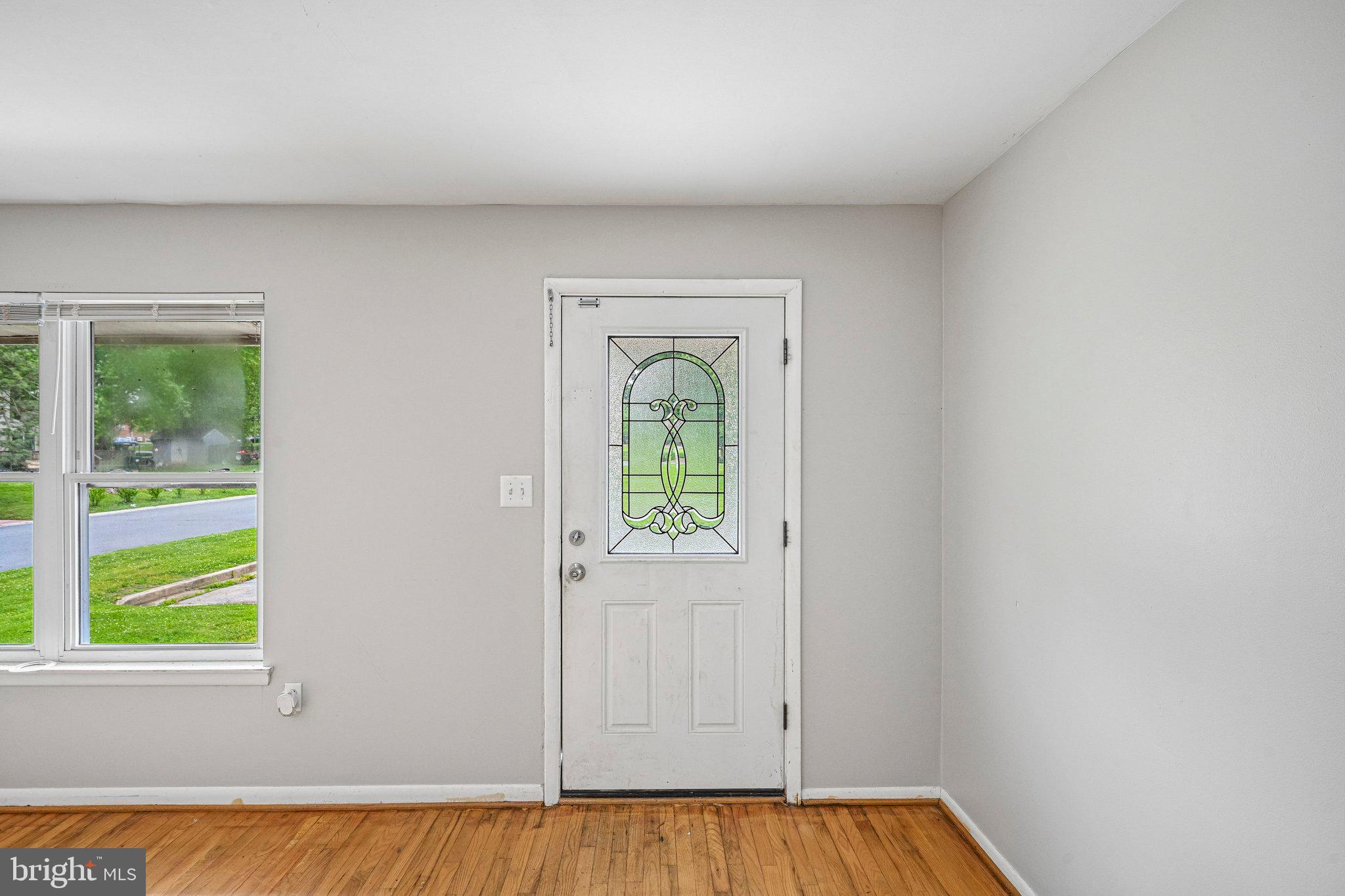 WHISPERING PINES - Residential