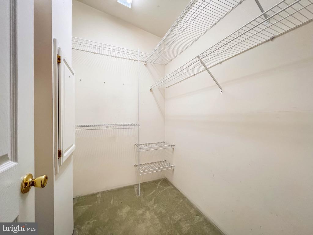 BUCKINGHAM SPRINGS - Residential