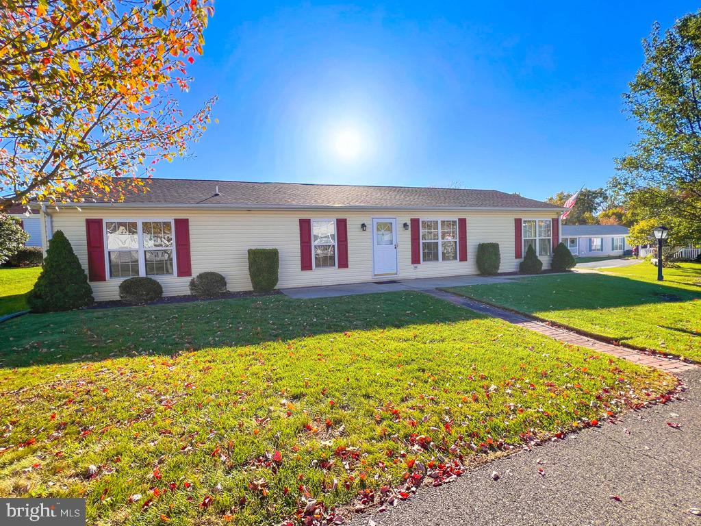 BUCKINGHAM SPRINGS - Residential