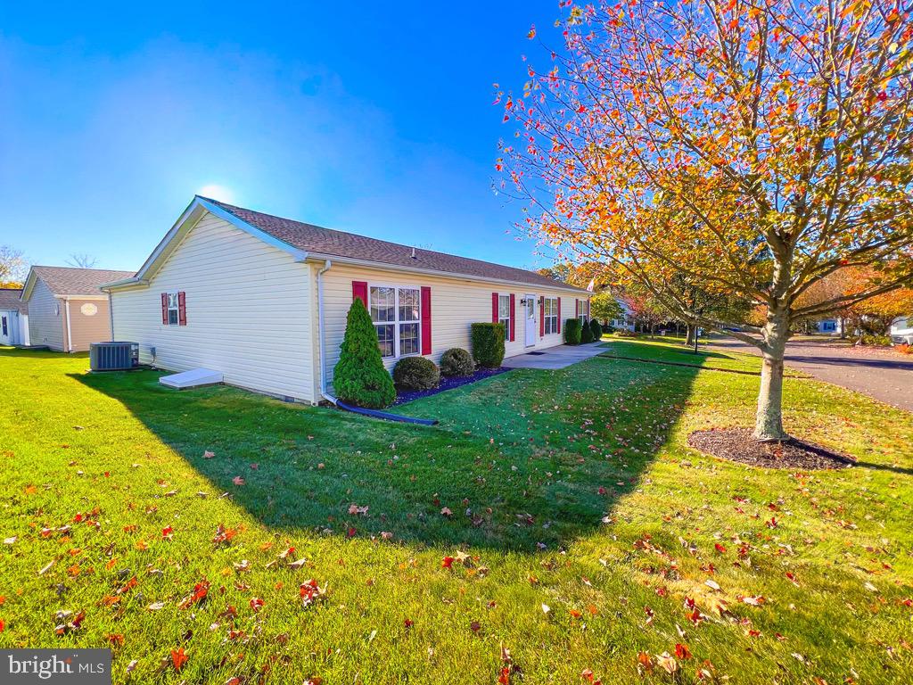 BUCKINGHAM SPRINGS - Residential