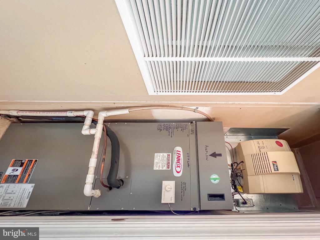 BUCKINGHAM SPRINGS - Residential