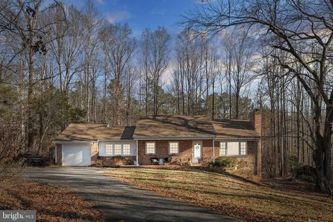 161 PERSIMMON MADISON VA 22727