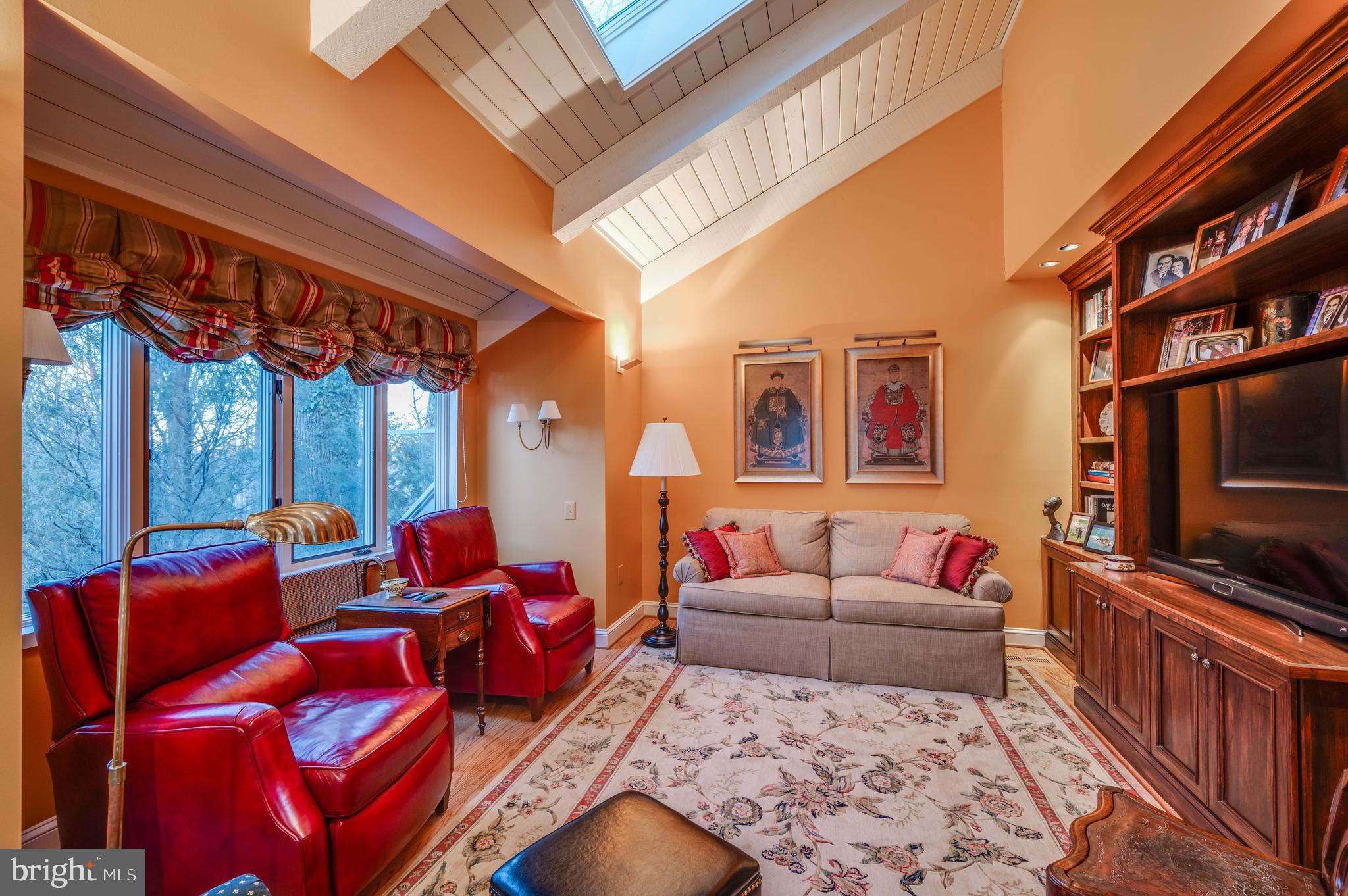 ROCKLAND - Residential