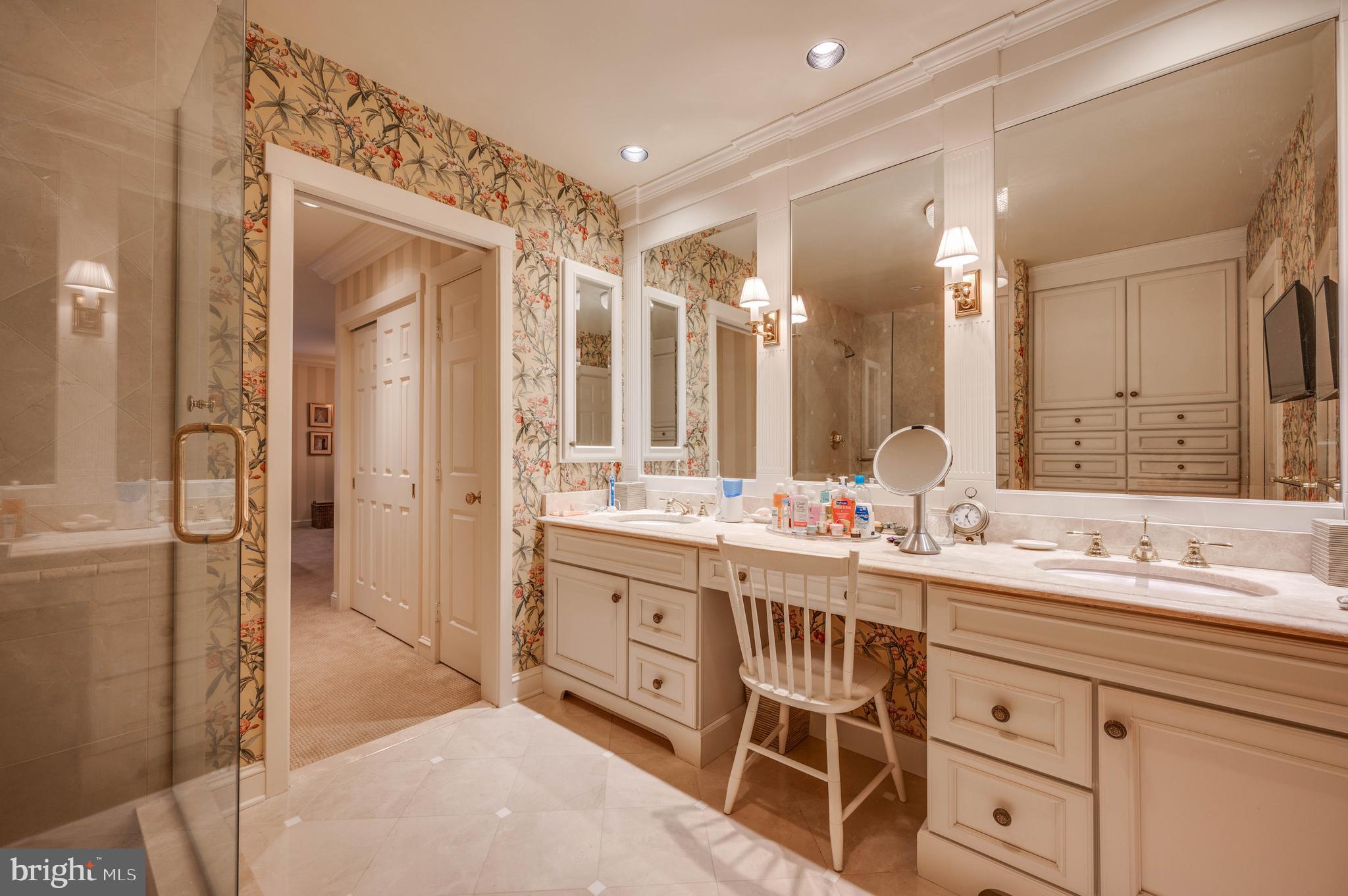 ROCKLAND - Residential