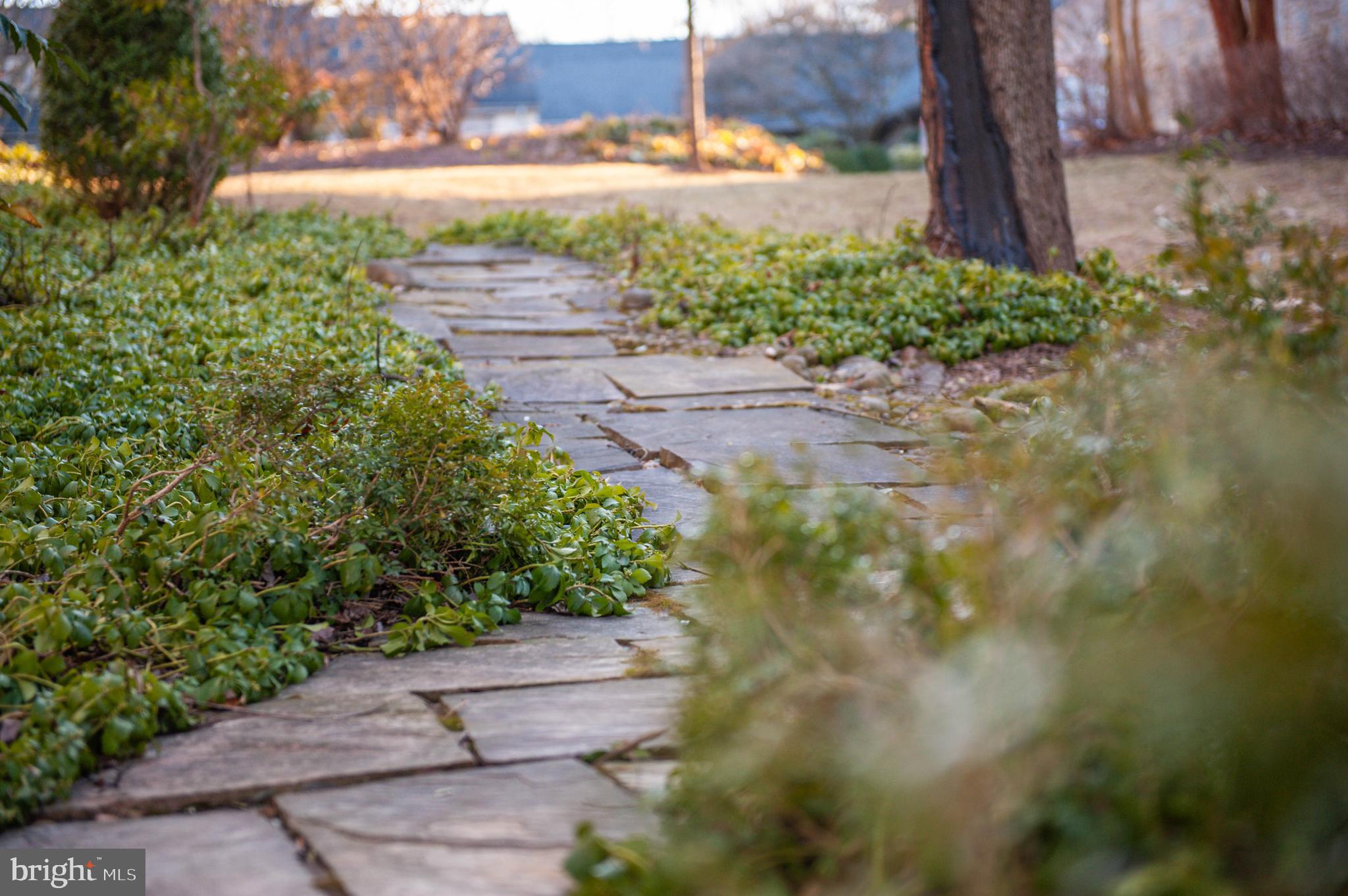 ROCKLAND - Residential