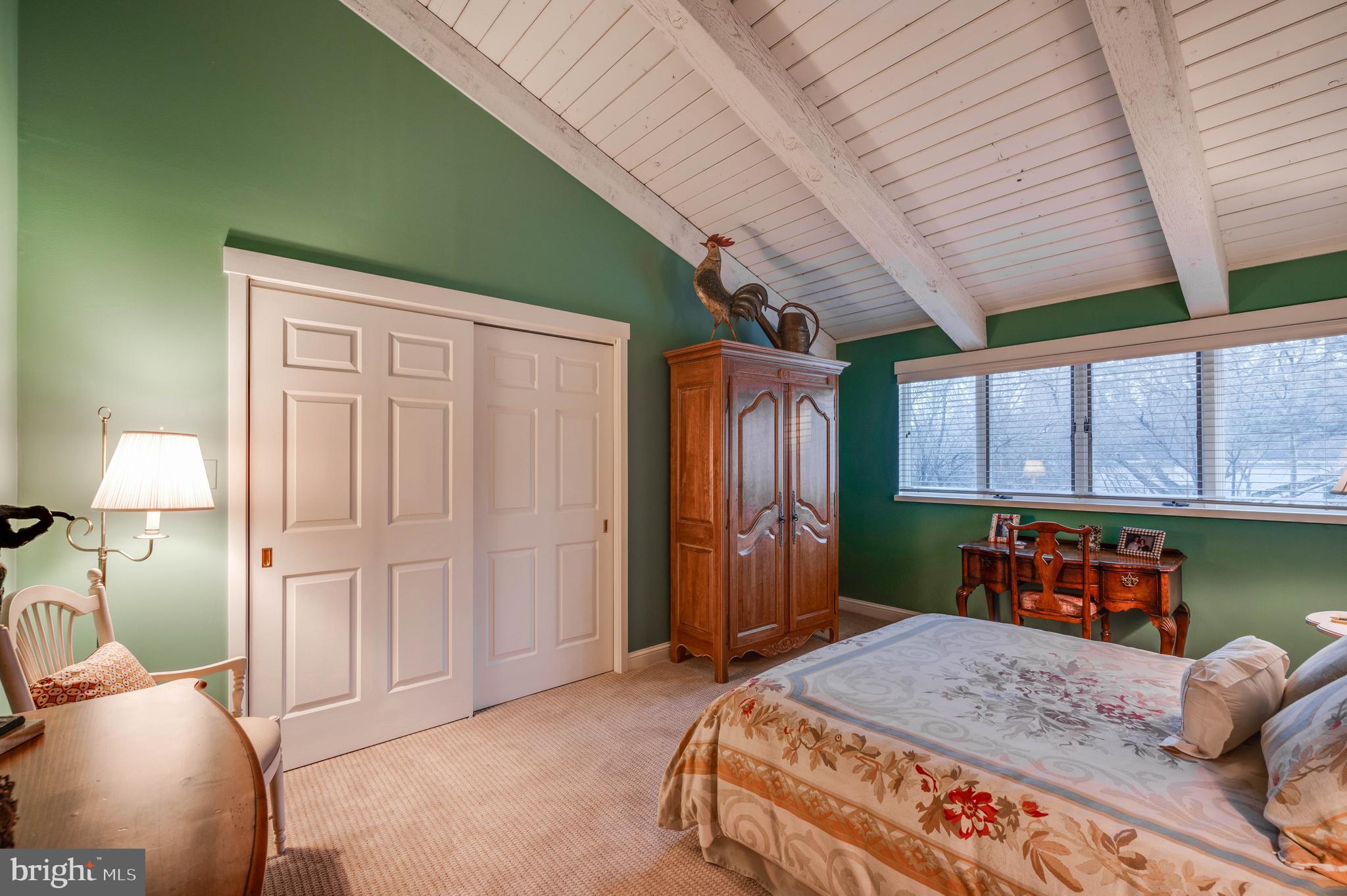 ROCKLAND - Residential