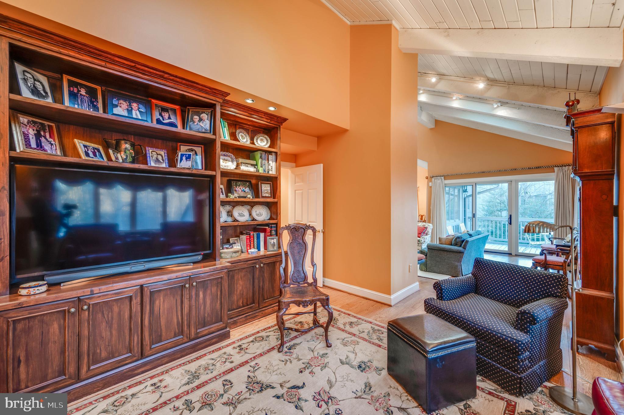 ROCKLAND - Residential