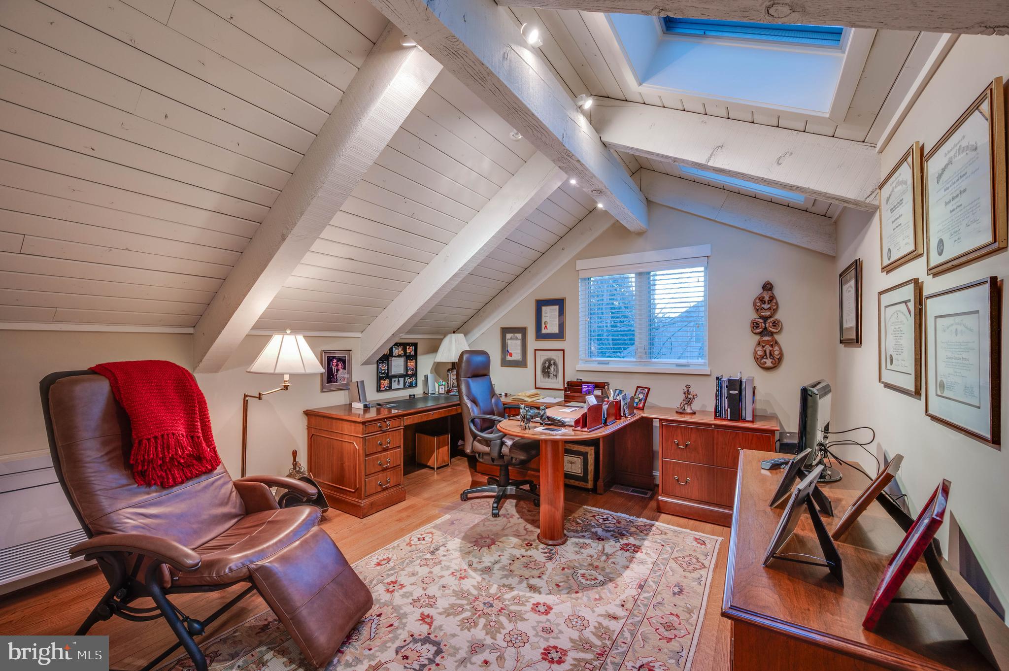 ROCKLAND - Residential