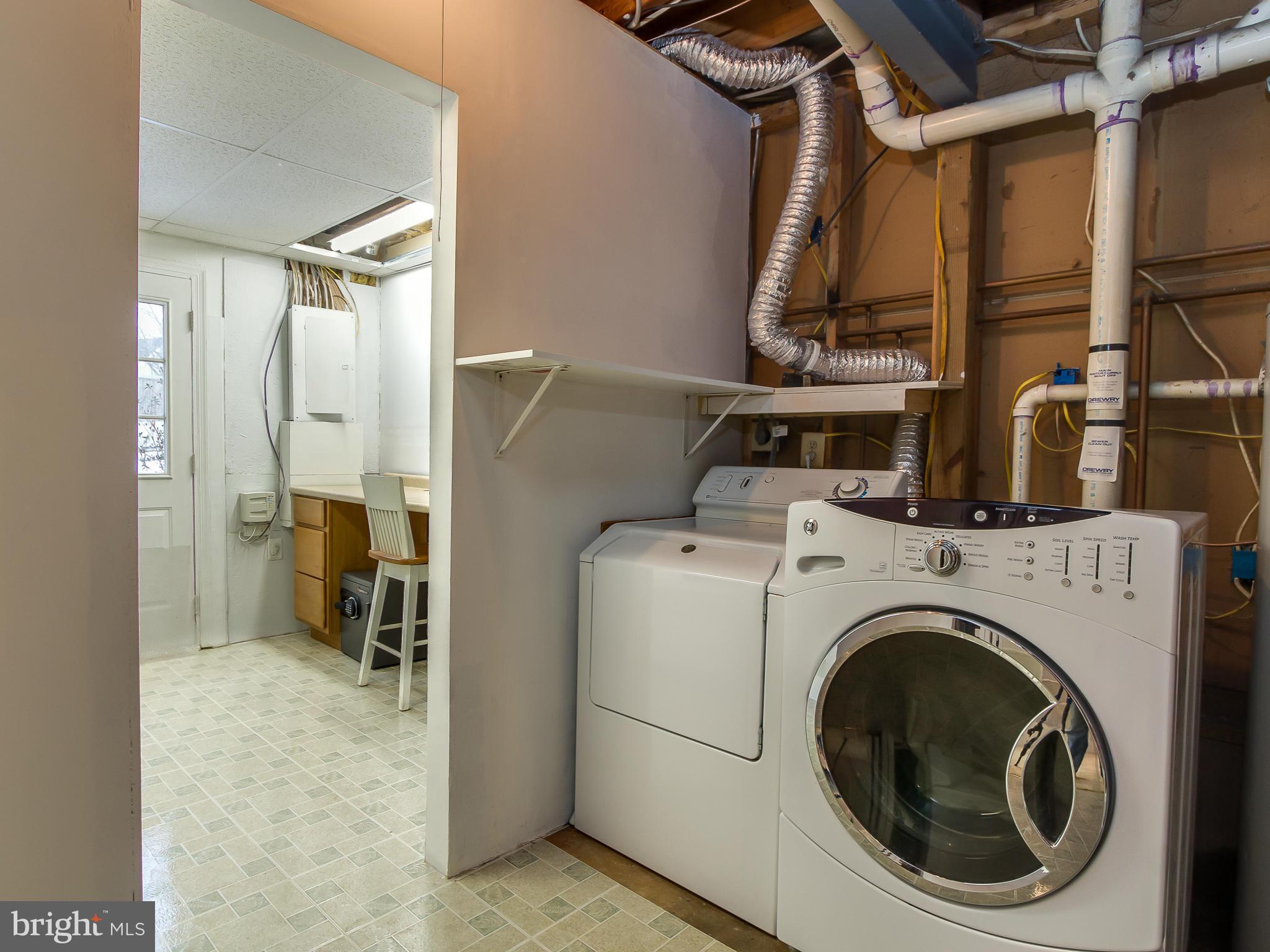 SENECA RIDGE - Residential