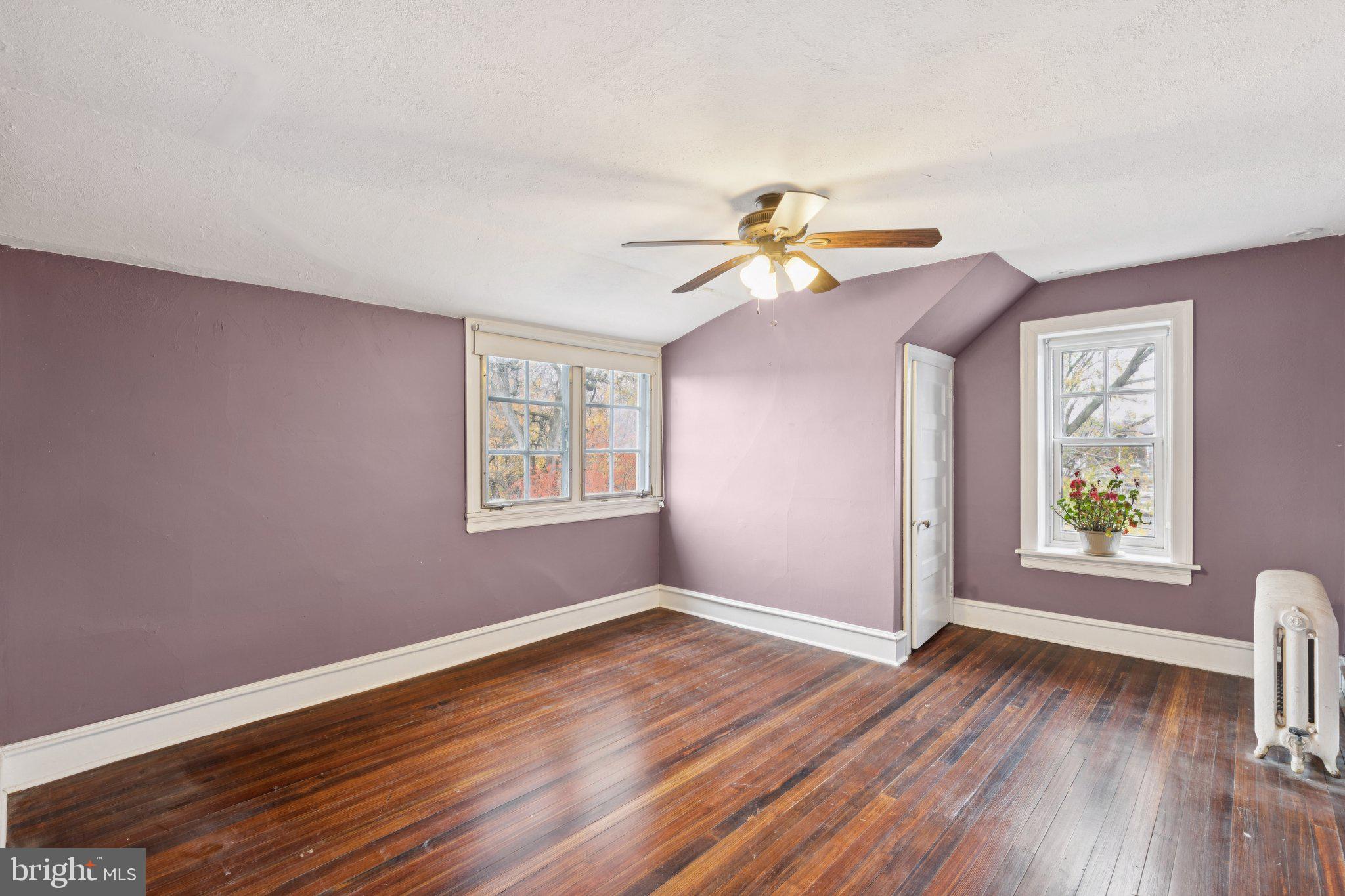 CHESTNUT HILL - Residential