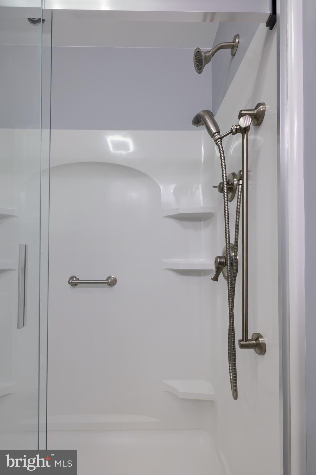 GREENWOOD ESTATES - Residential