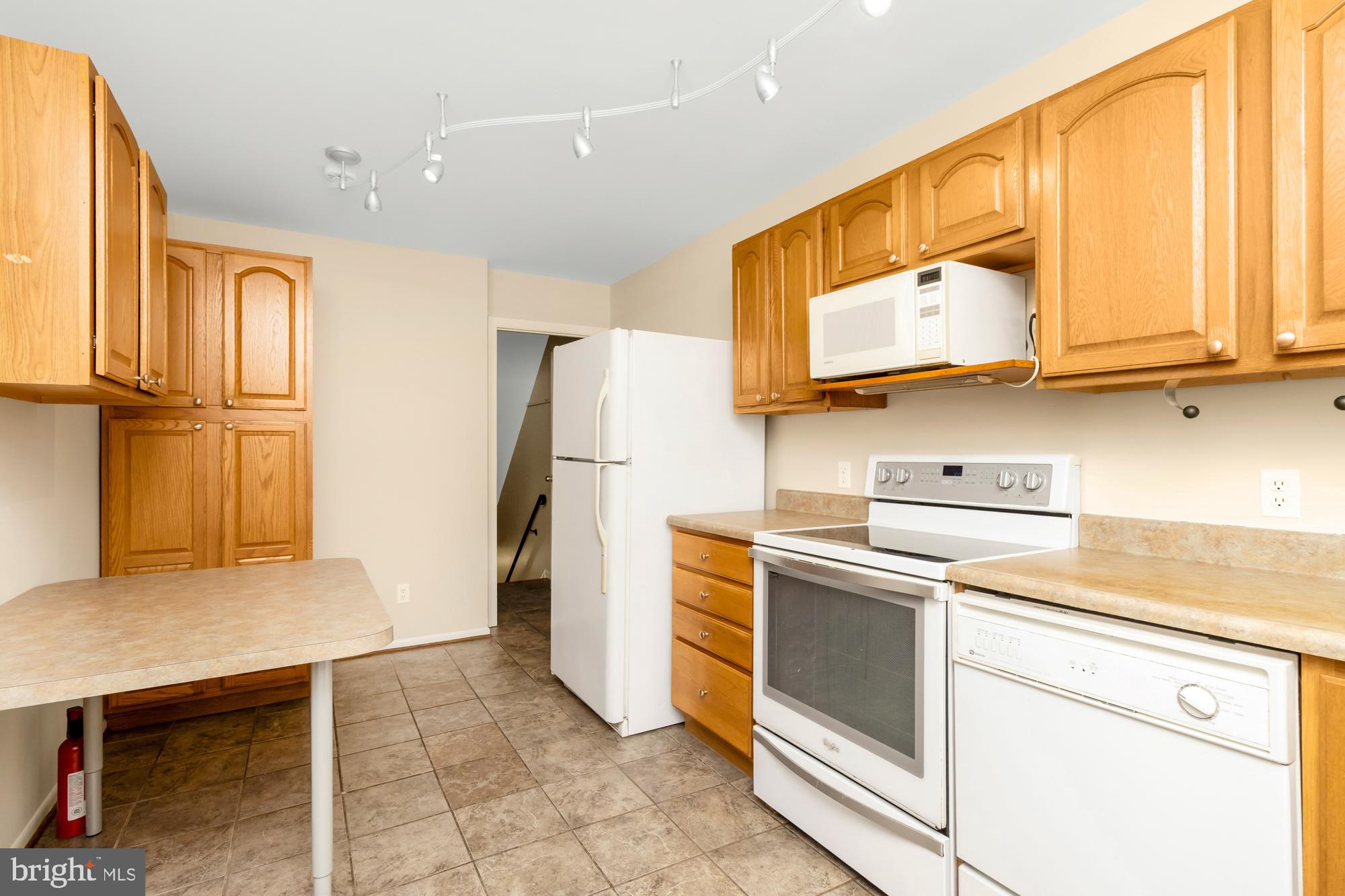 DOUBLE ROCK - Residential