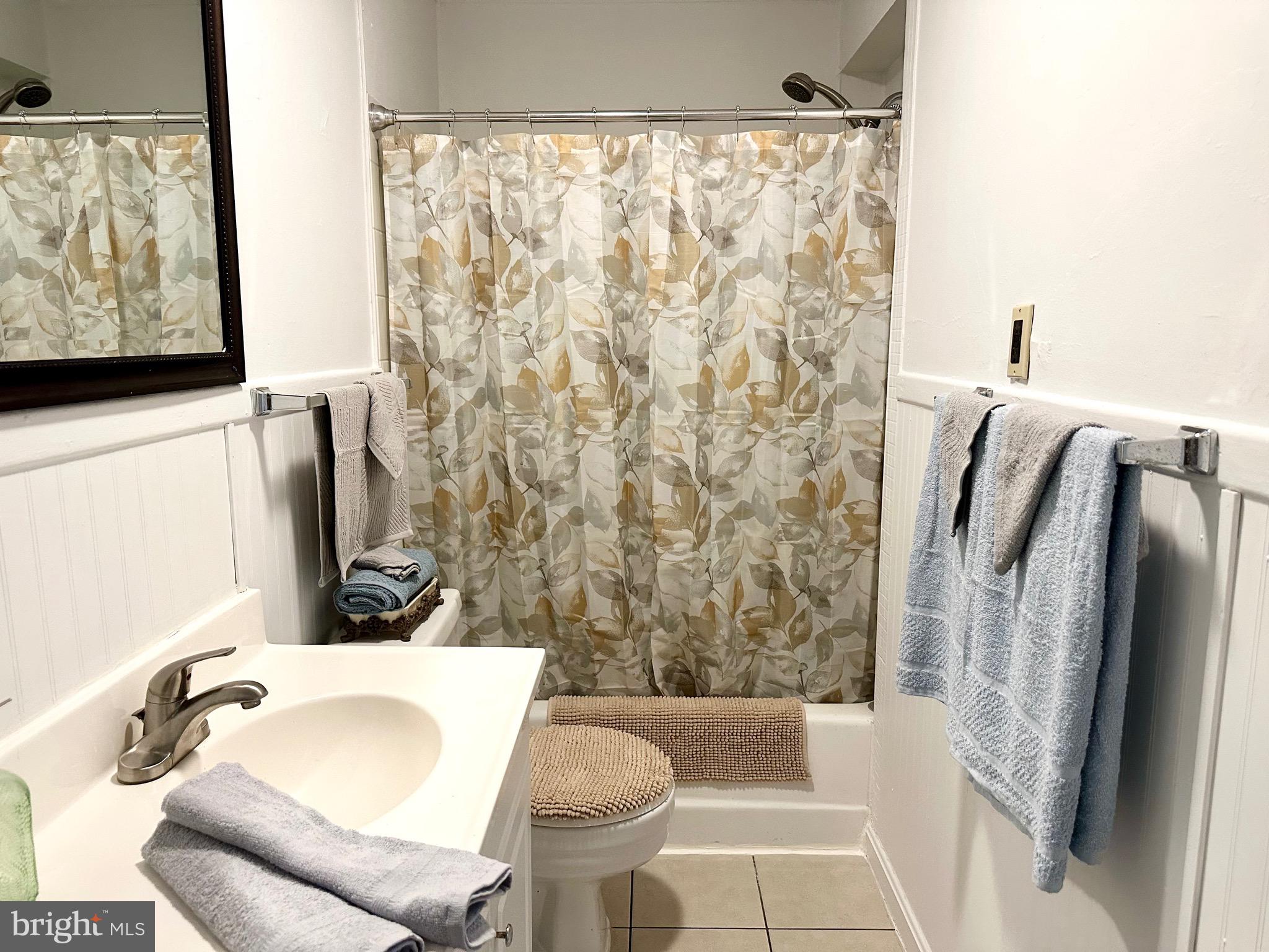 JOHNSON HEIGHTS - Residential