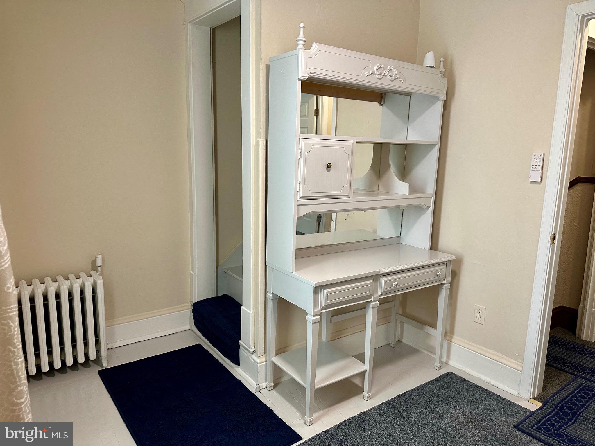 JOHNSON HEIGHTS - Residential