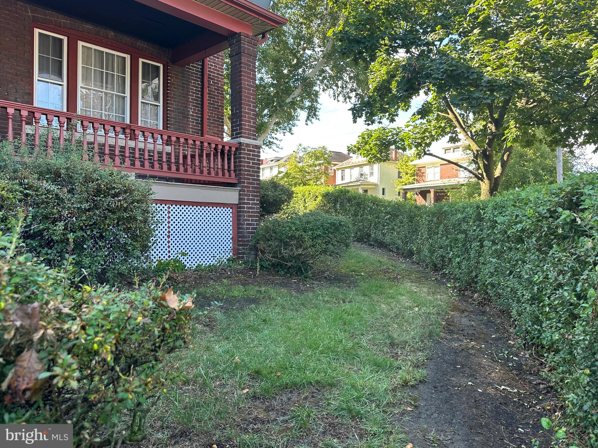 JOHNSON HEIGHTS - Residential