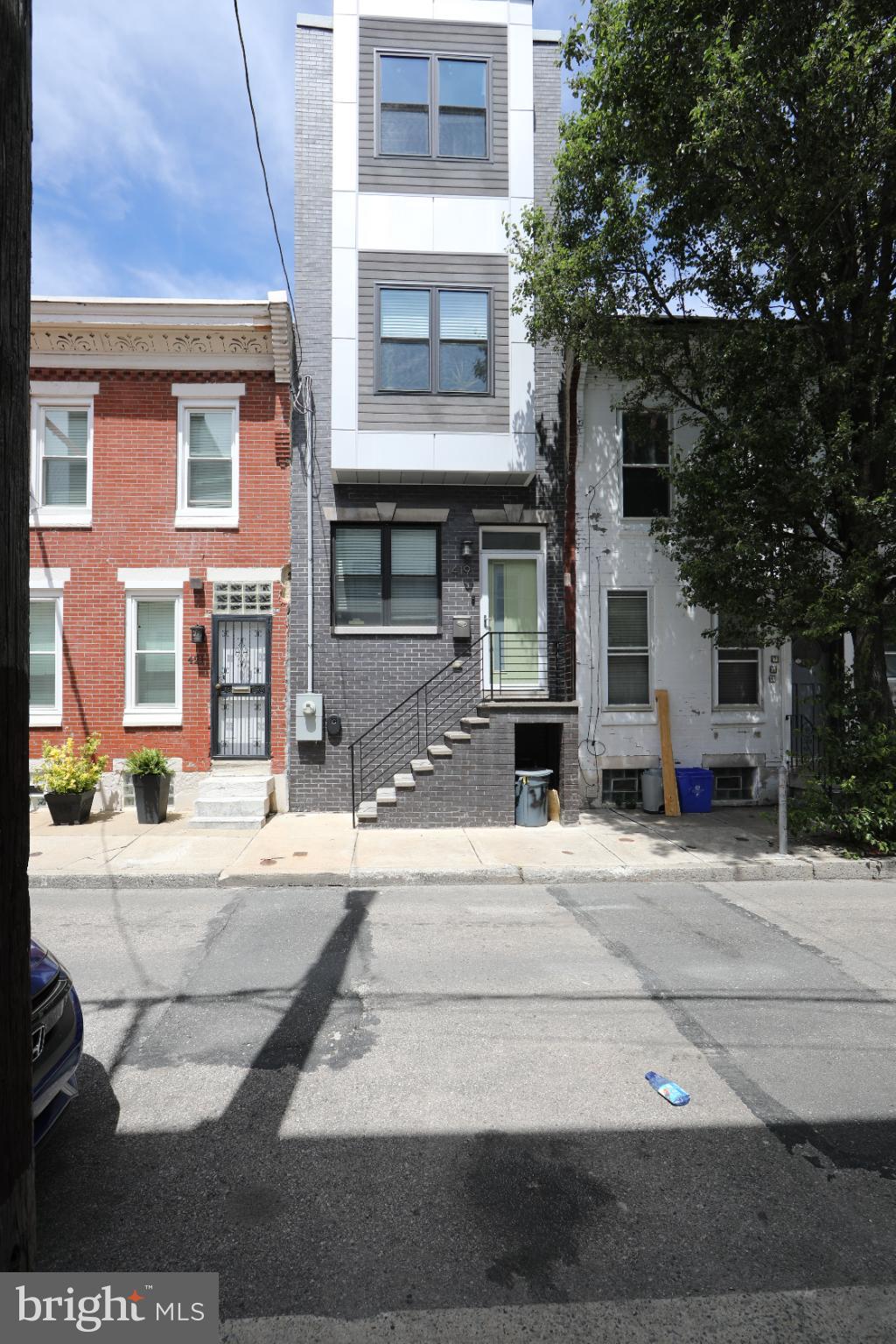 DICKINSON NARROWS - Residential