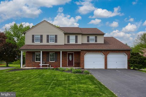 Photo of 5786 Vaughn Road, East Petersburg, PA 17520 (MLS # PALA2051048)