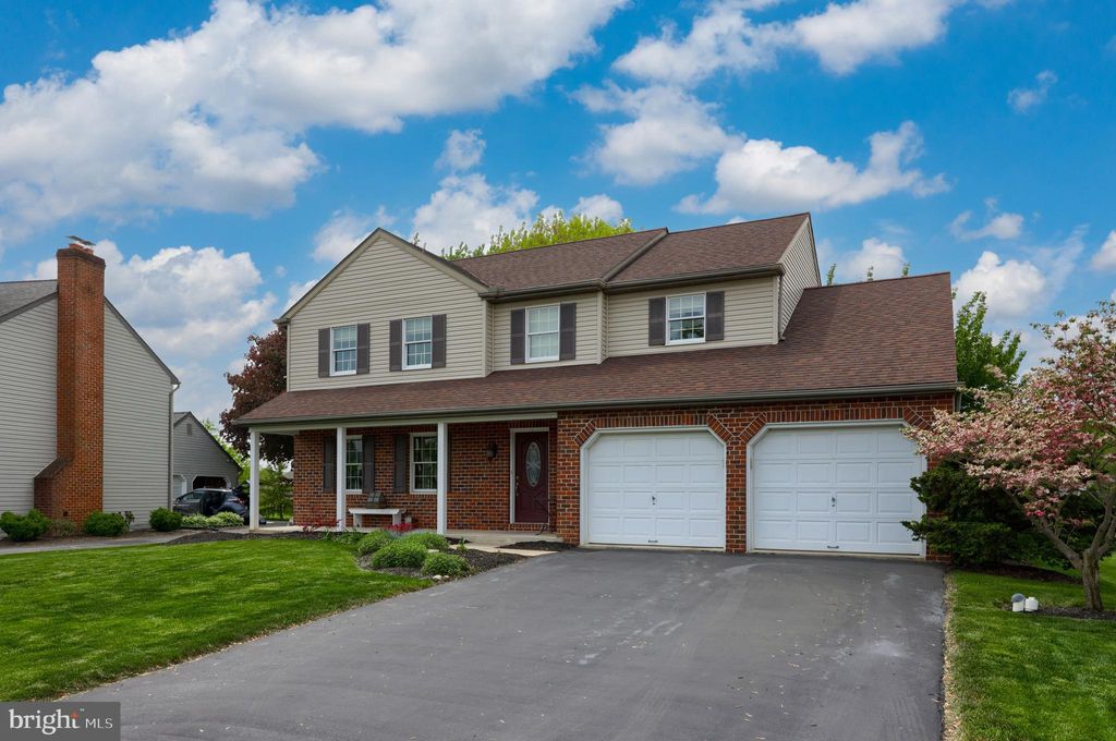 Photo of 5786 Vaughn Road, East Petersburg, PA 17520 (MLS # PALA2051048)