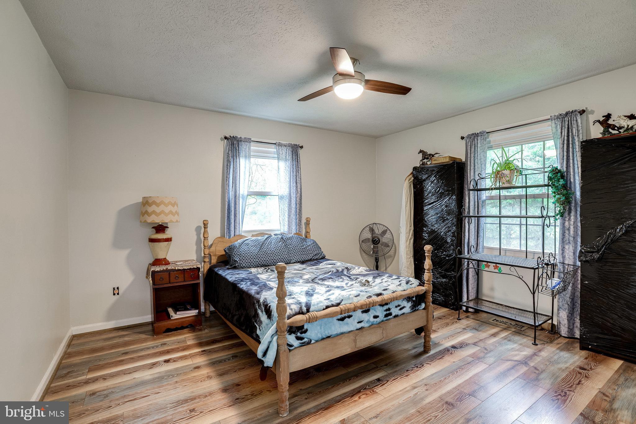 LOCUST HILL - Residential