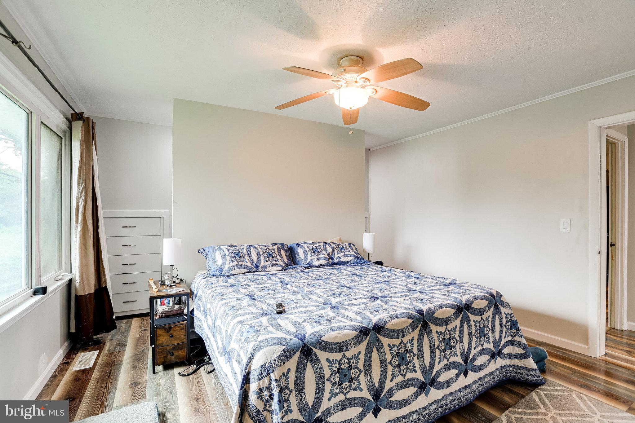 LOCUST HILL - Residential