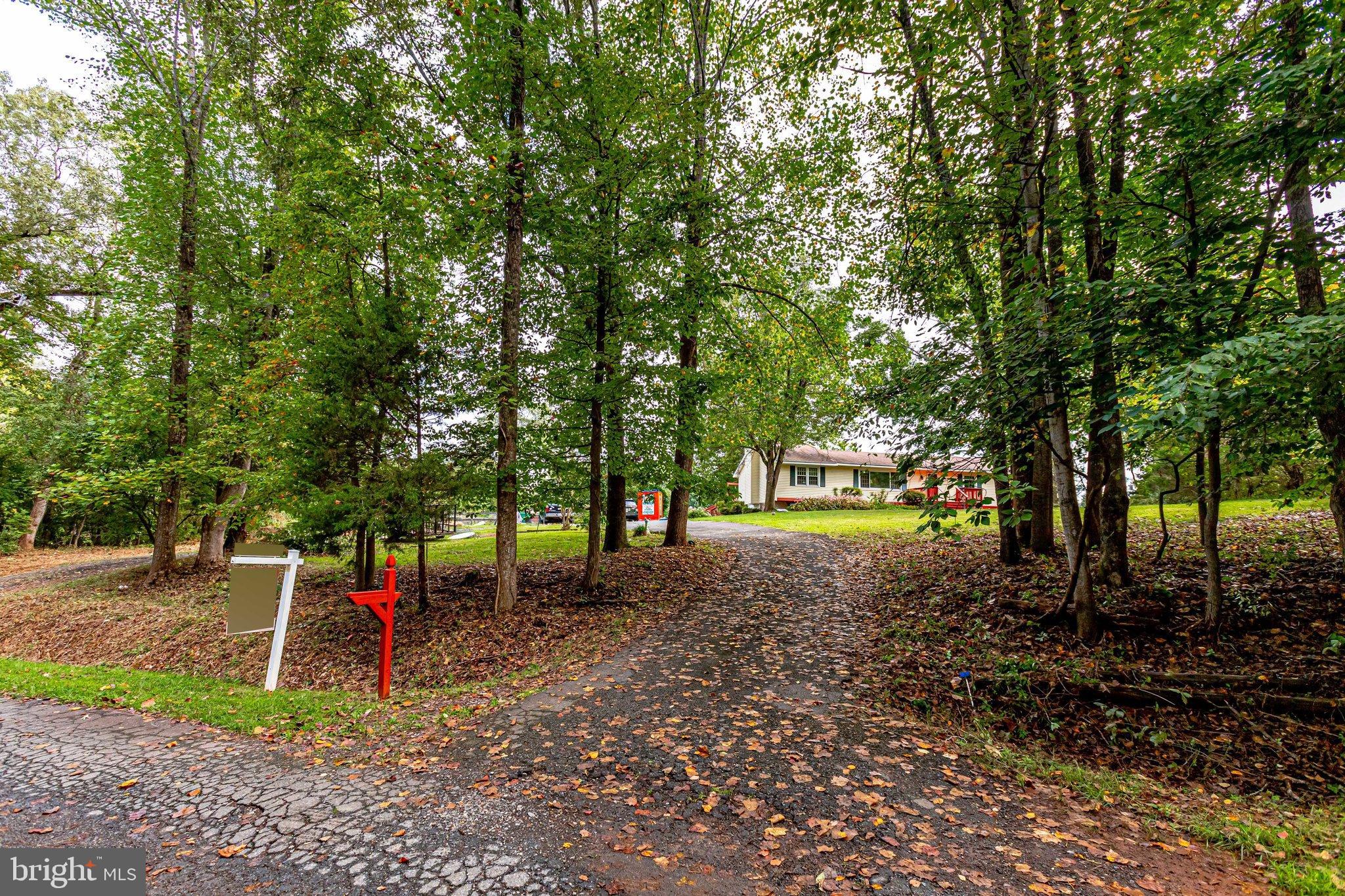 LOCUST HILL - Residential