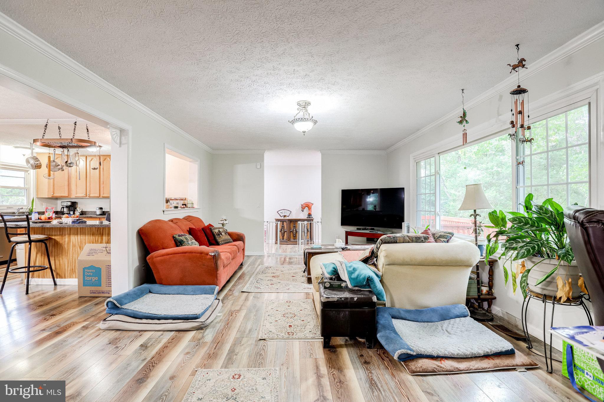 LOCUST HILL - Residential