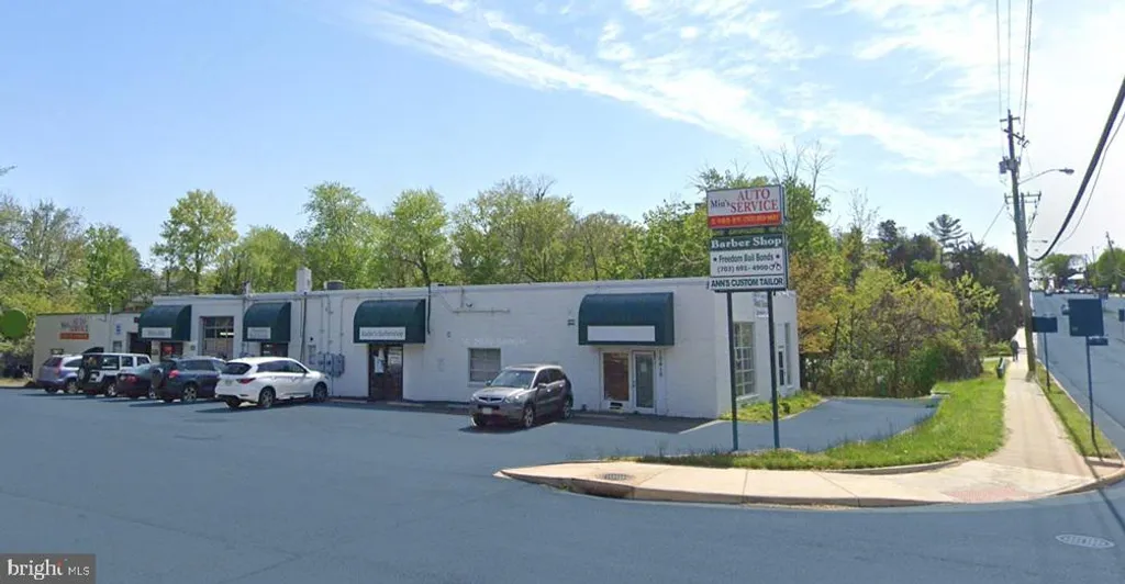 Additional image 2 of 10610 Main Street, Fairfax, VA 22030