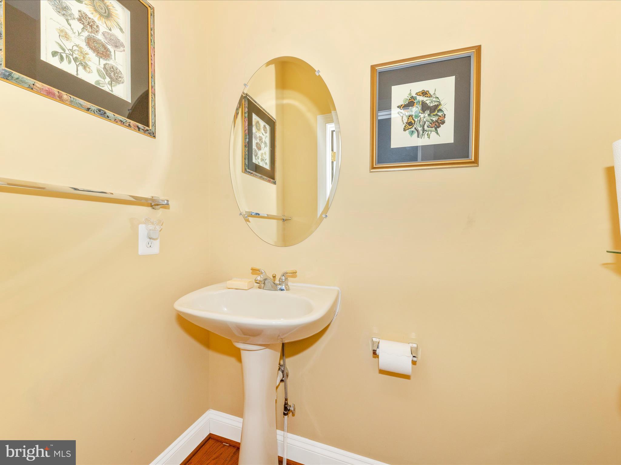 TANTALLON ON THE POTOMAC - Residential