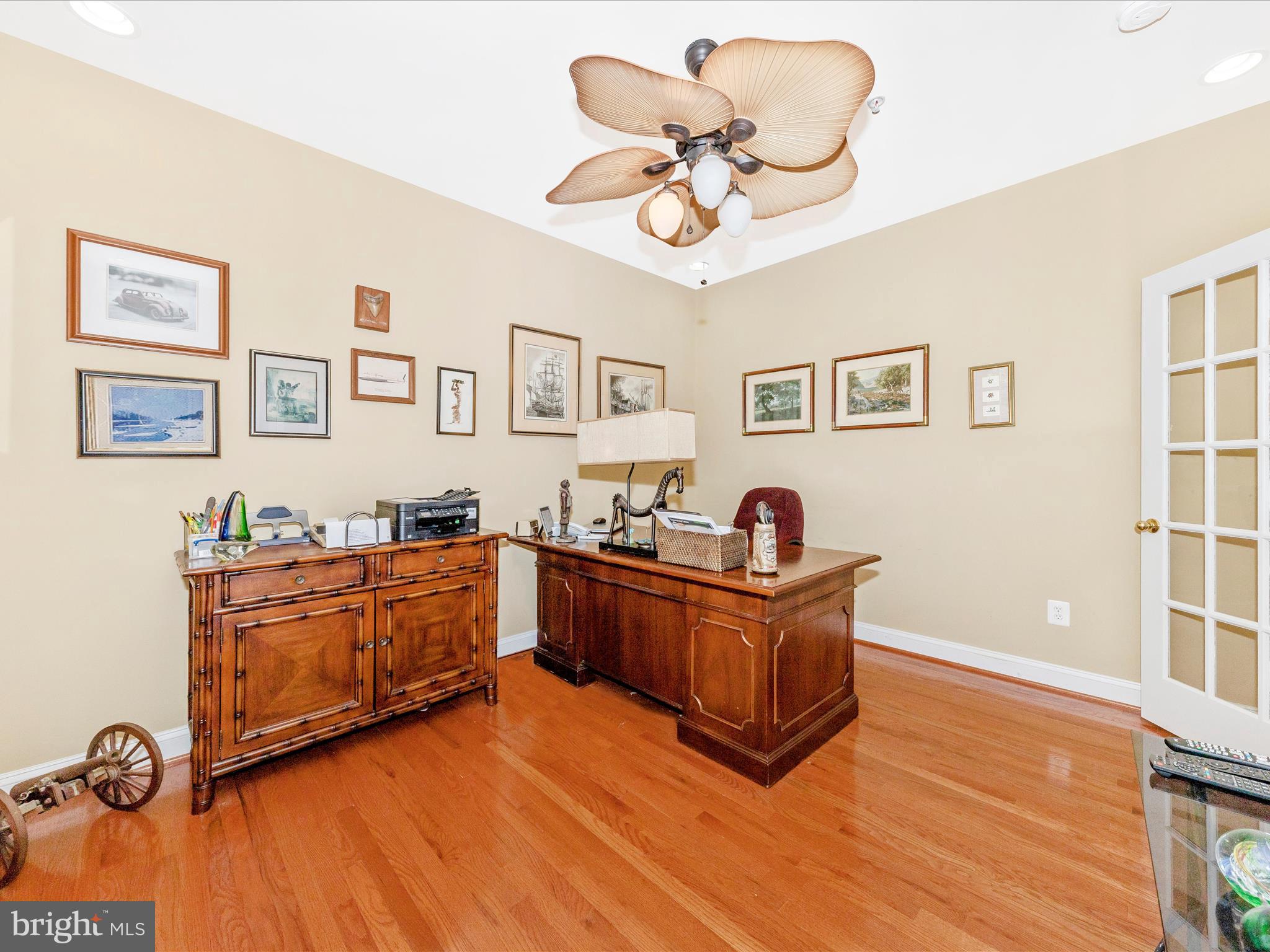 TANTALLON ON THE POTOMAC - Residential