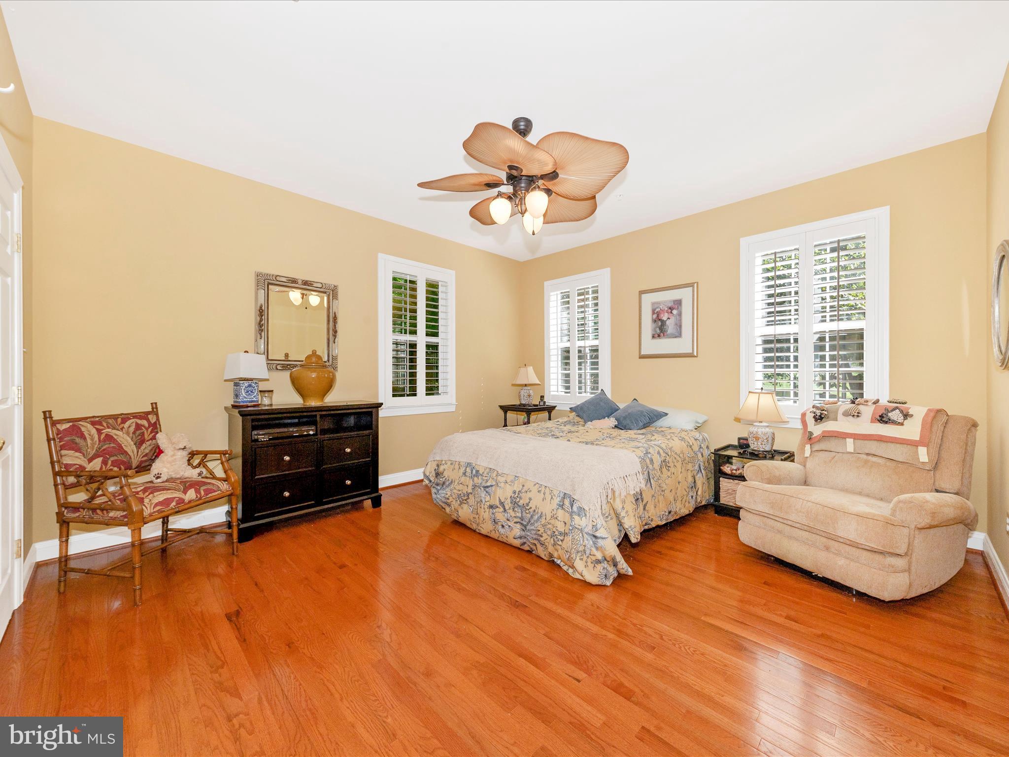 TANTALLON ON THE POTOMAC - Residential