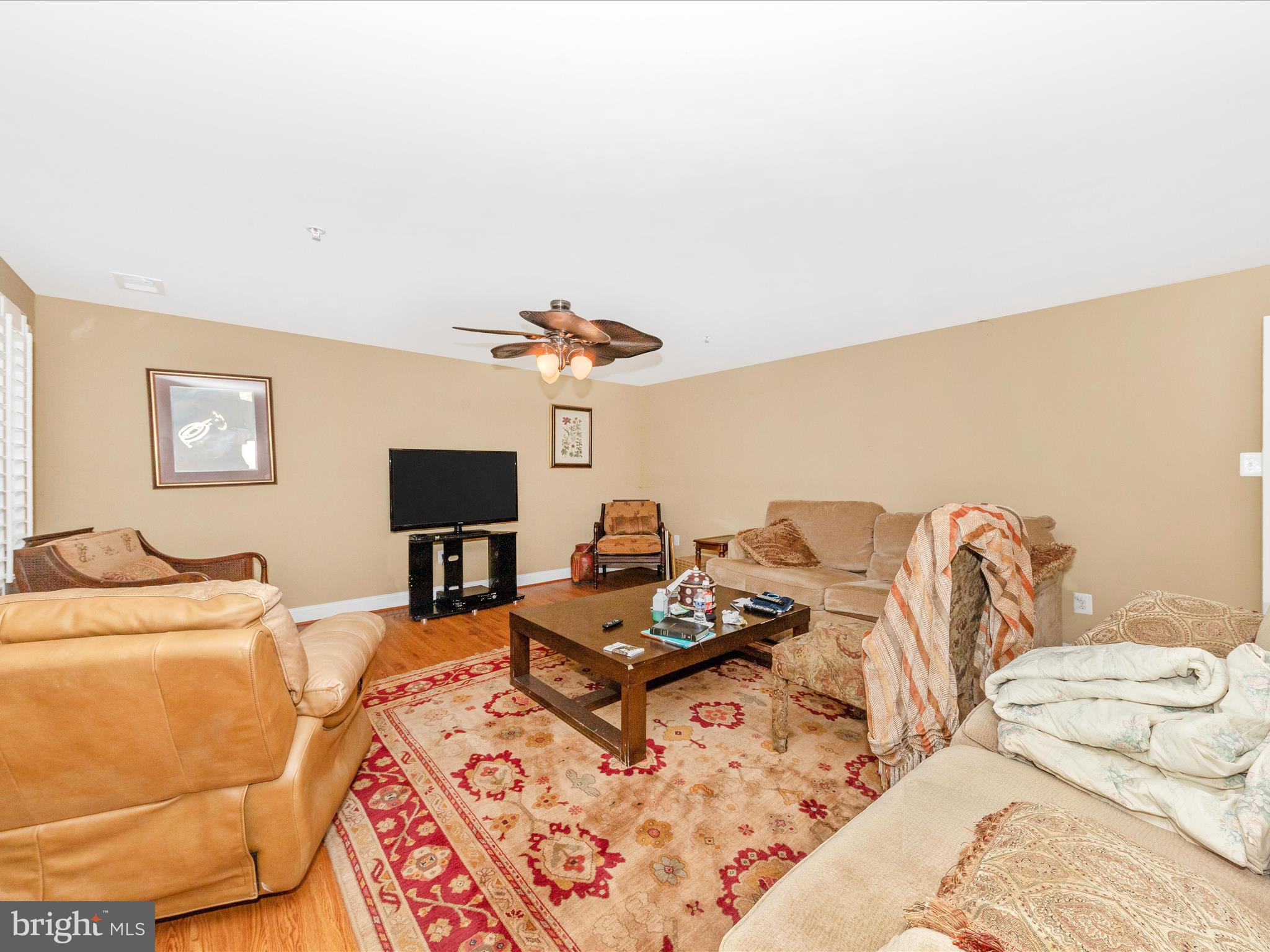 TANTALLON ON THE POTOMAC - Residential