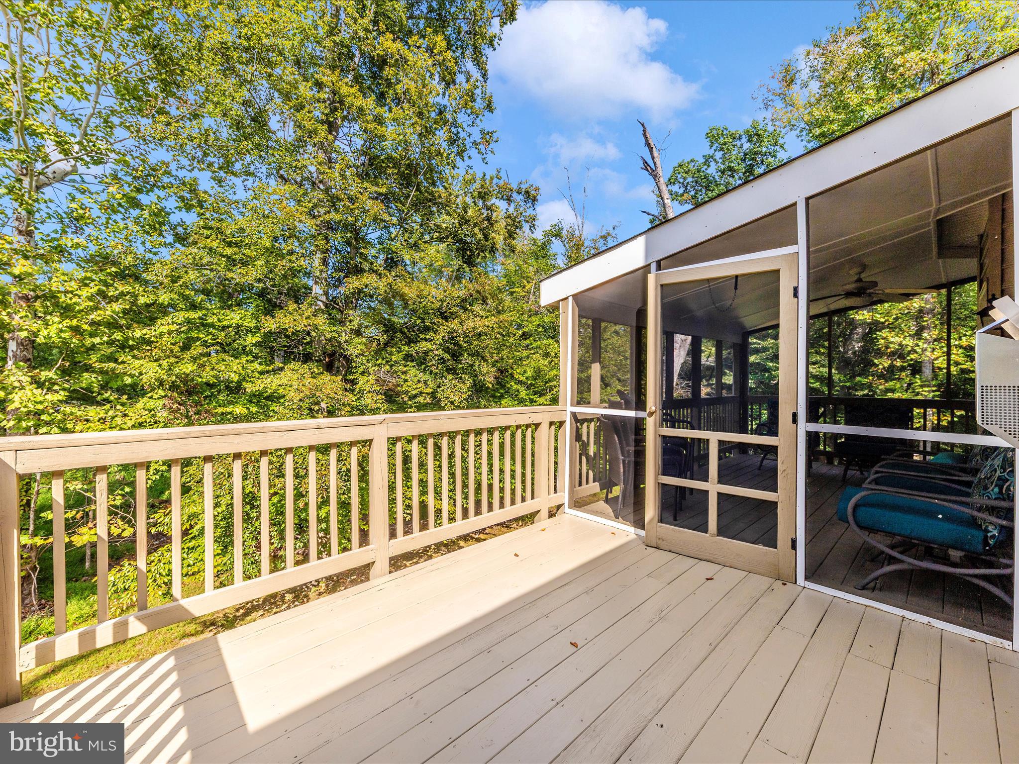 TANTALLON ON THE POTOMAC - Residential