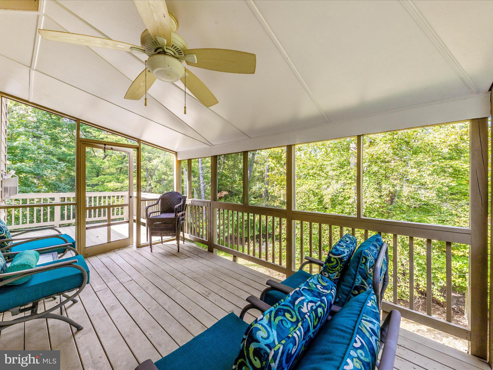 TANTALLON ON THE POTOMAC - Residential