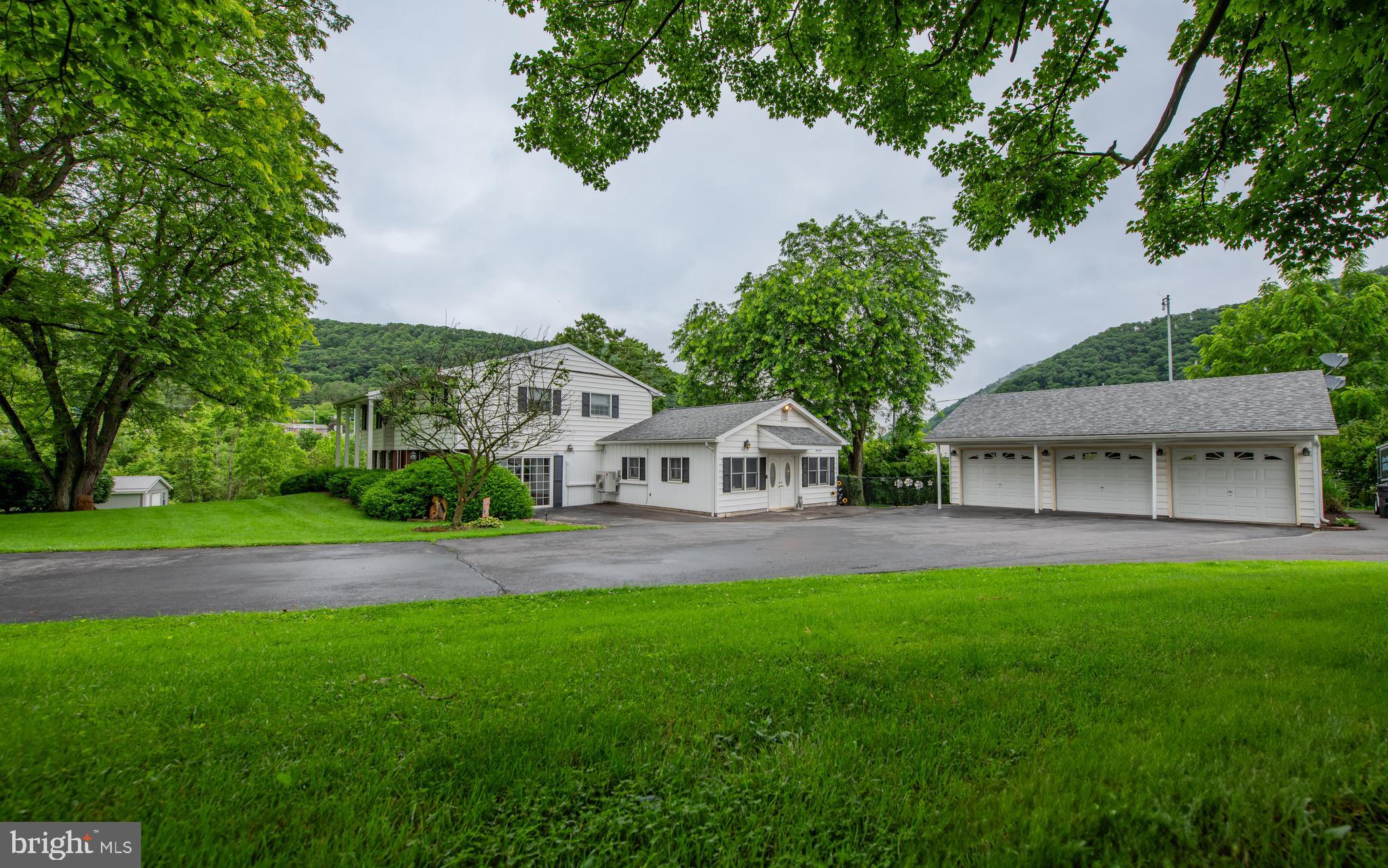 CEDAR HEIGHTS - Residential